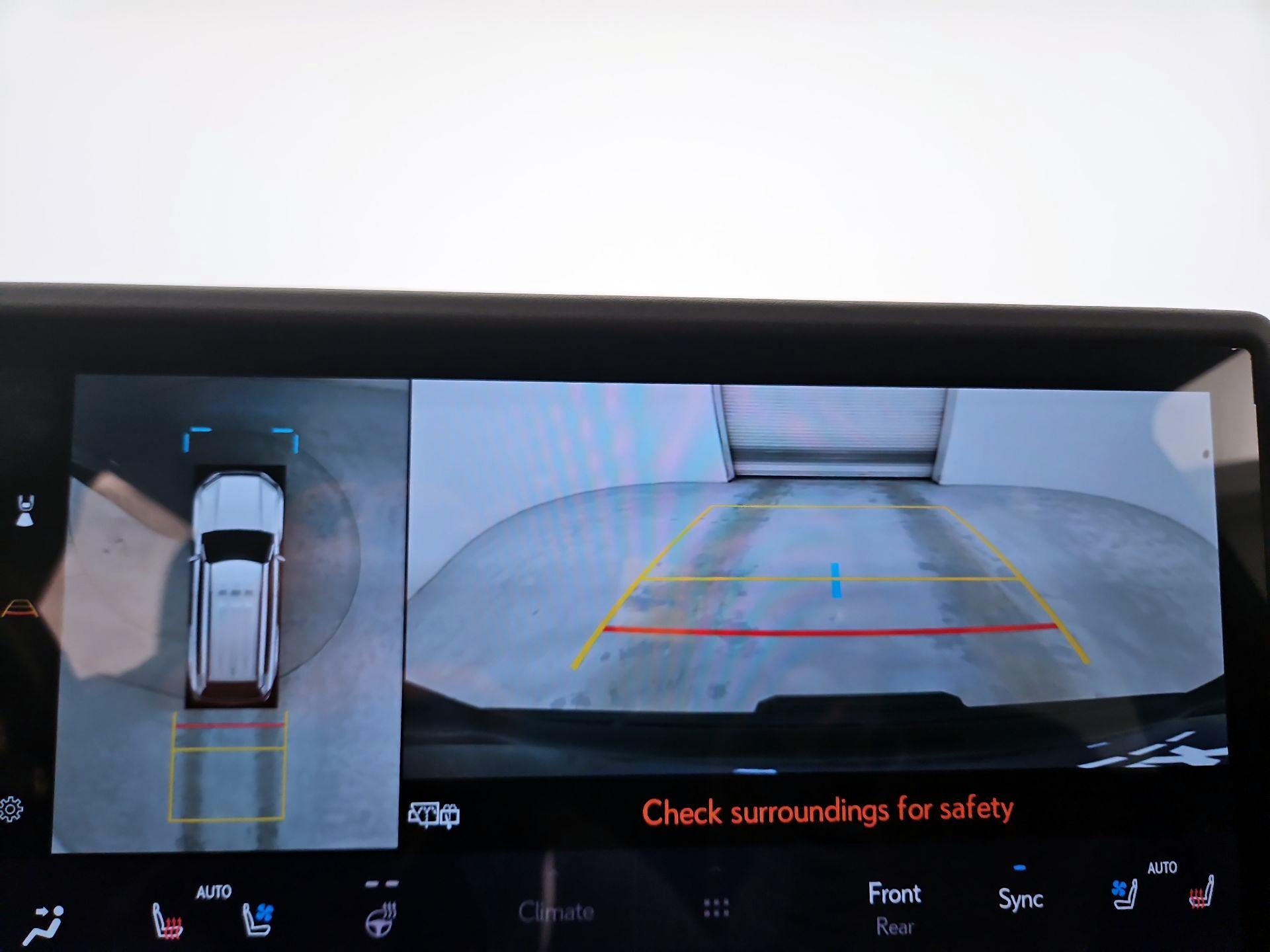 Thumbnail: 2024 Lexus GX - 15