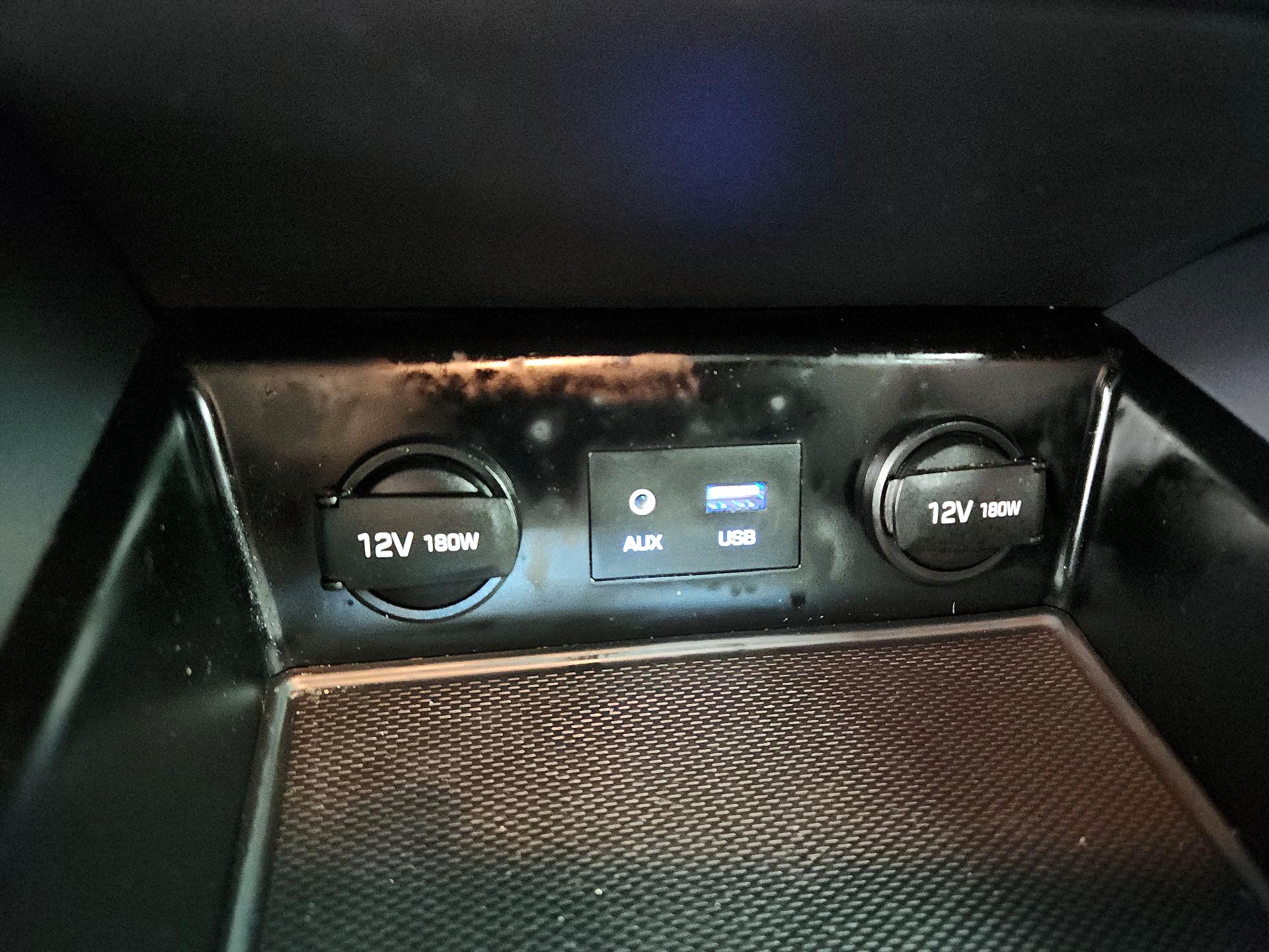 Thumbnail: 2019 Hyundai Ioniq - 18