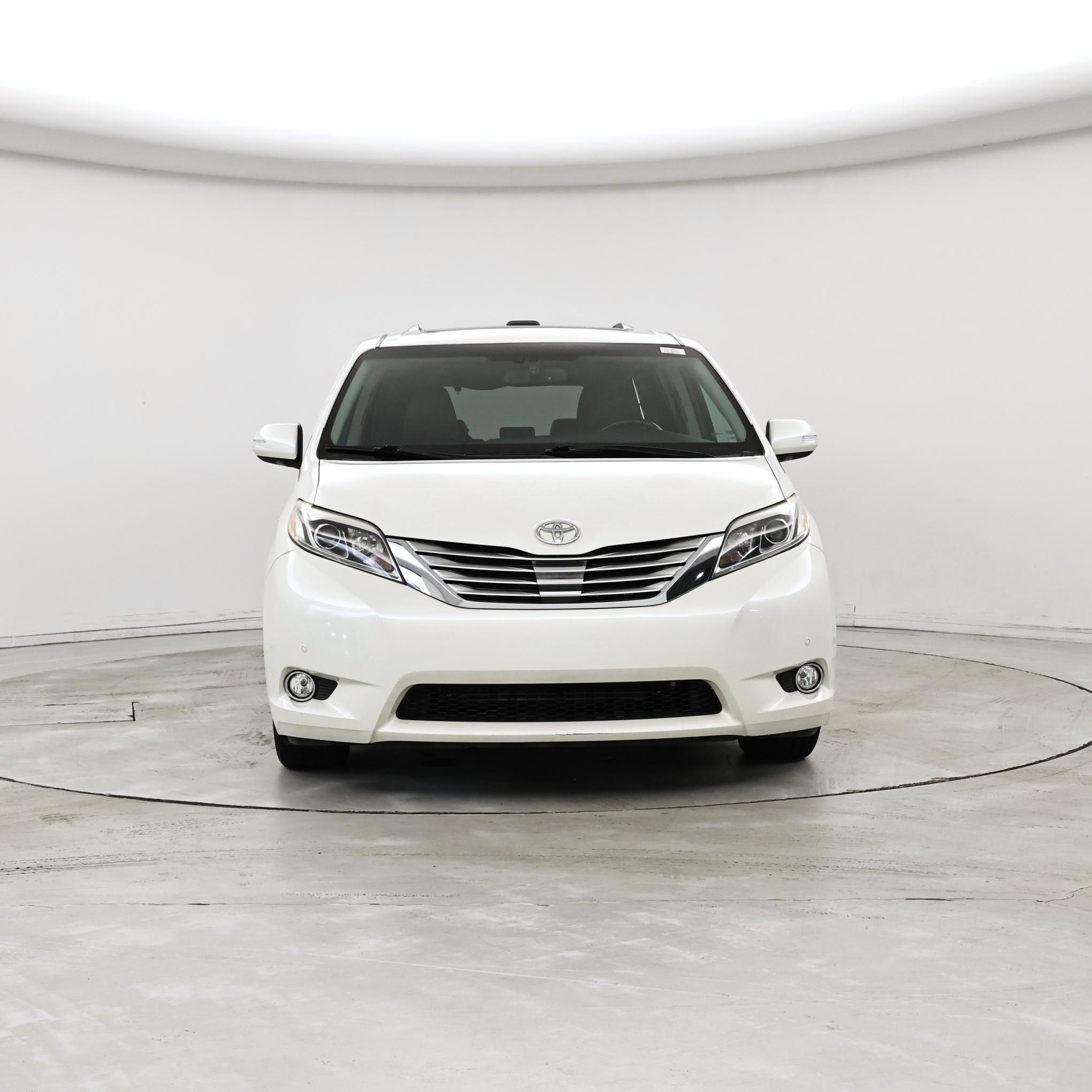 Thumbnail: 2017 Toyota Sienna - 5