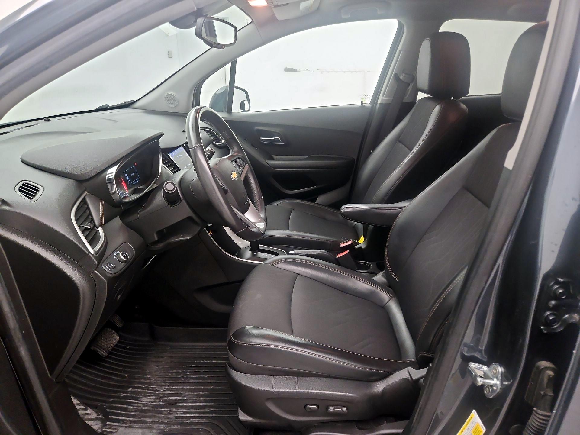 Thumbnail: 2021 Chevrolet Trax - 11