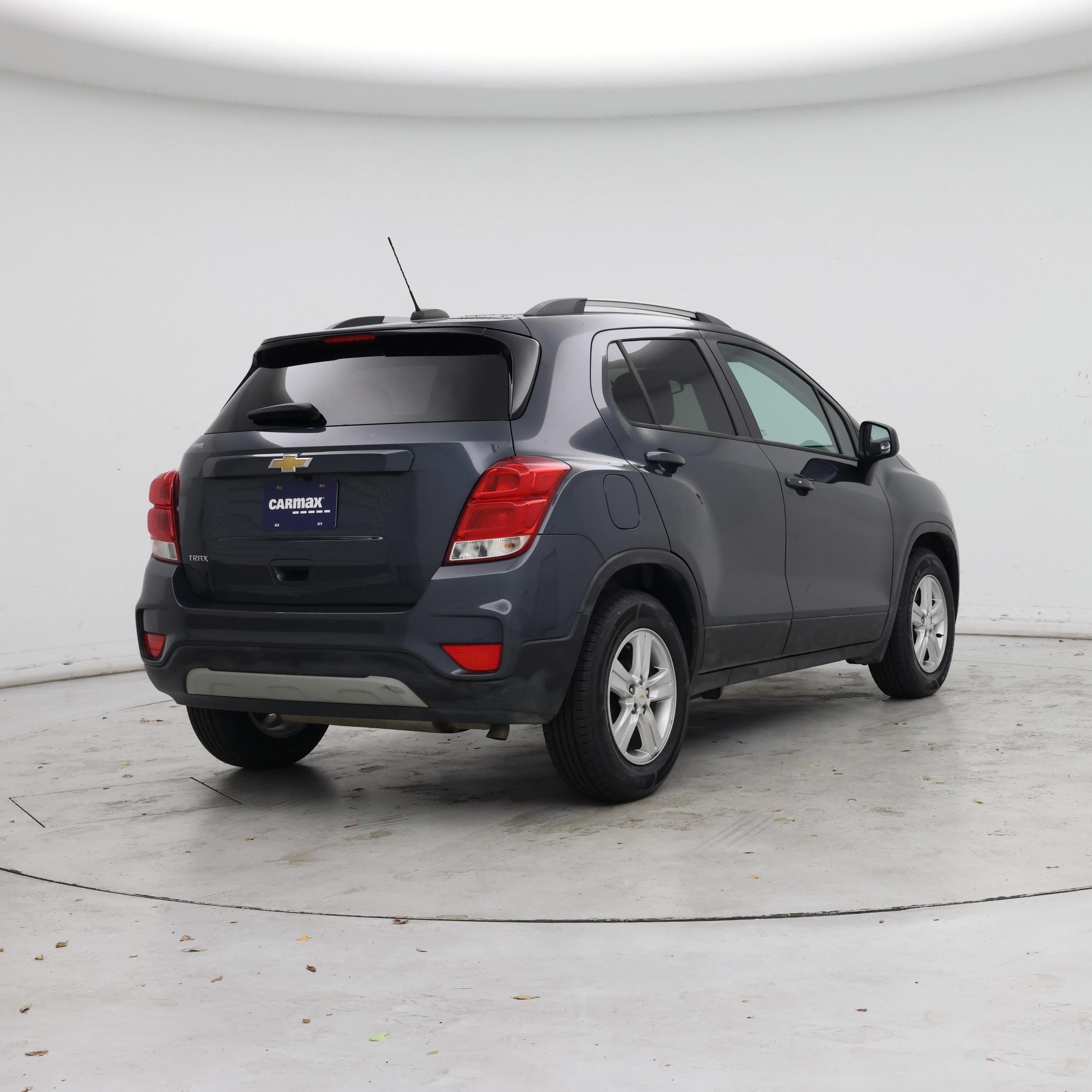 Thumbnail: 2021 Chevrolet Trax - 8