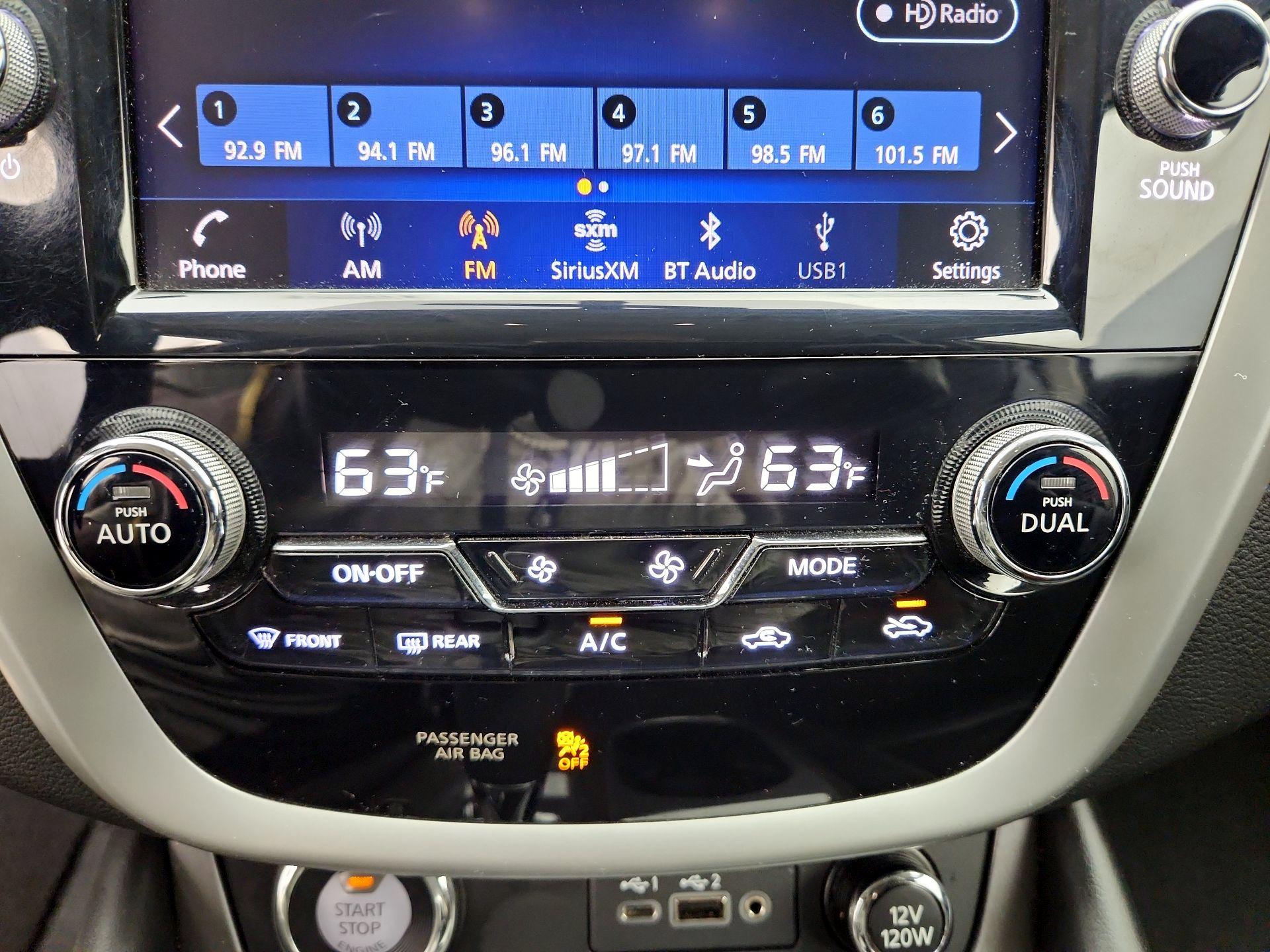 Thumbnail: 2019 Nissan Murano - 16