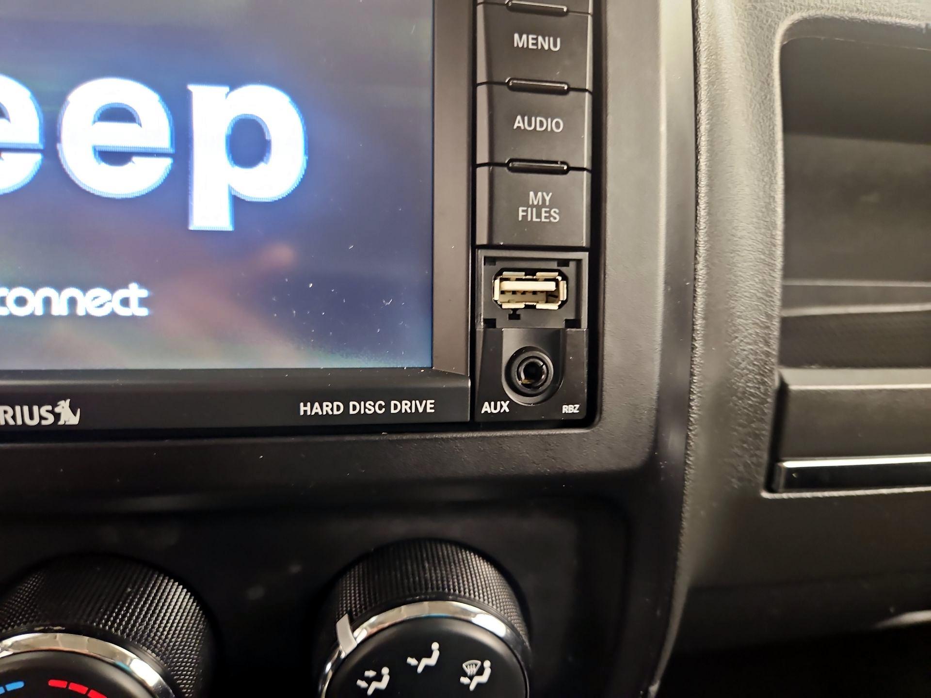 Thumbnail: 2016 Jeep Patriot - 17