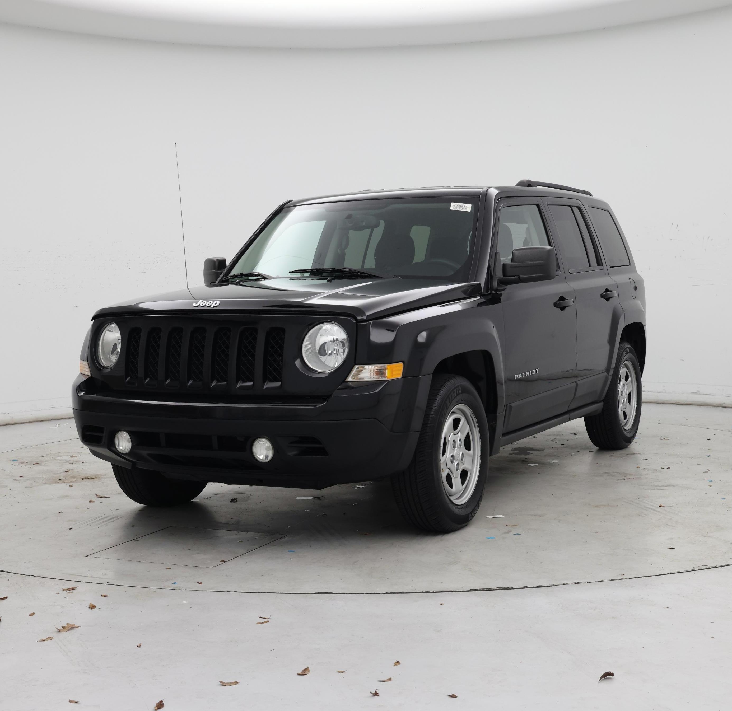 Thumbnail: 2016 Jeep Patriot - 4