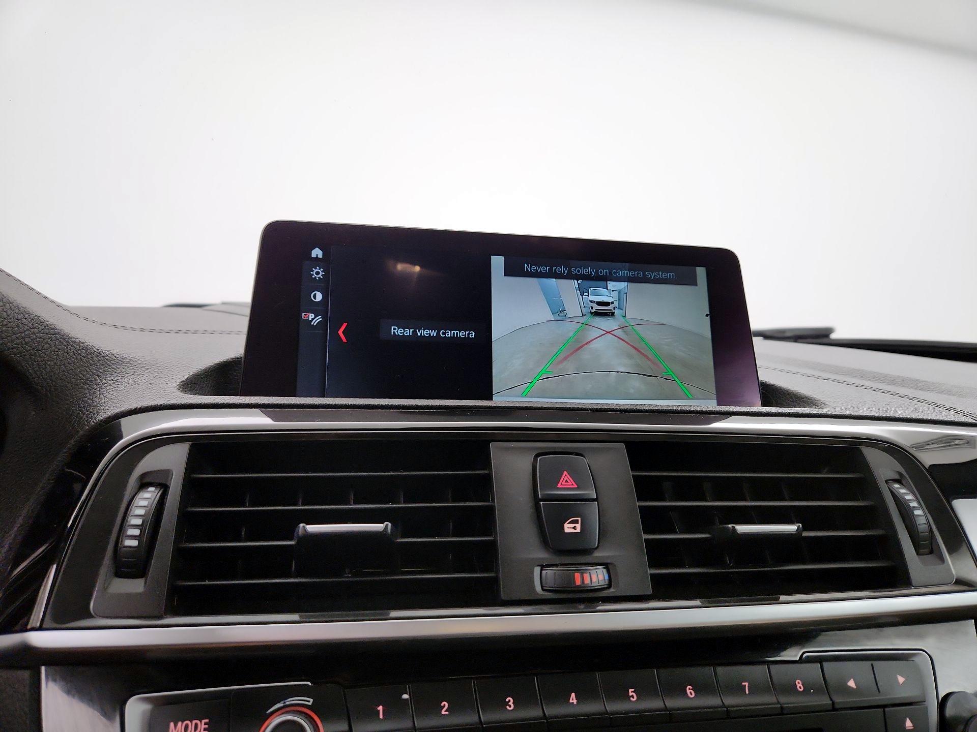 Thumbnail: 2018 BMW 2 Series - 14
