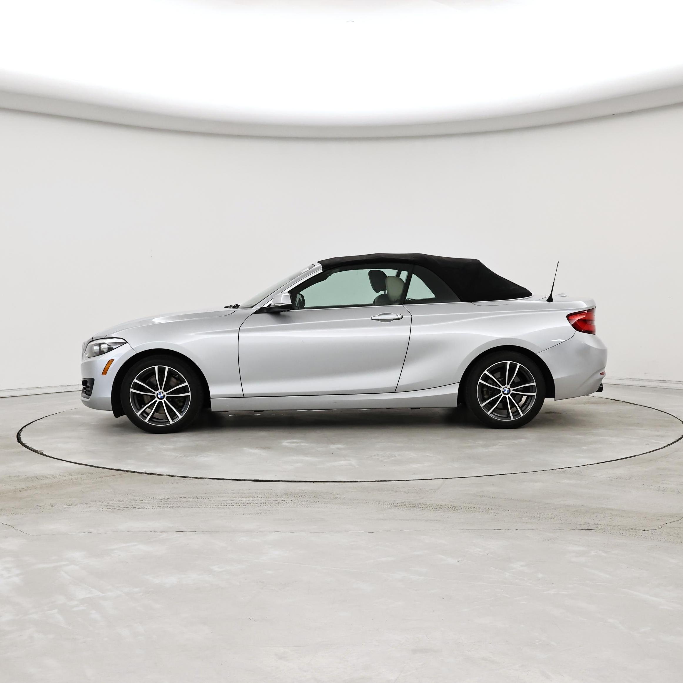 Thumbnail: 2018 BMW 2 Series - 3