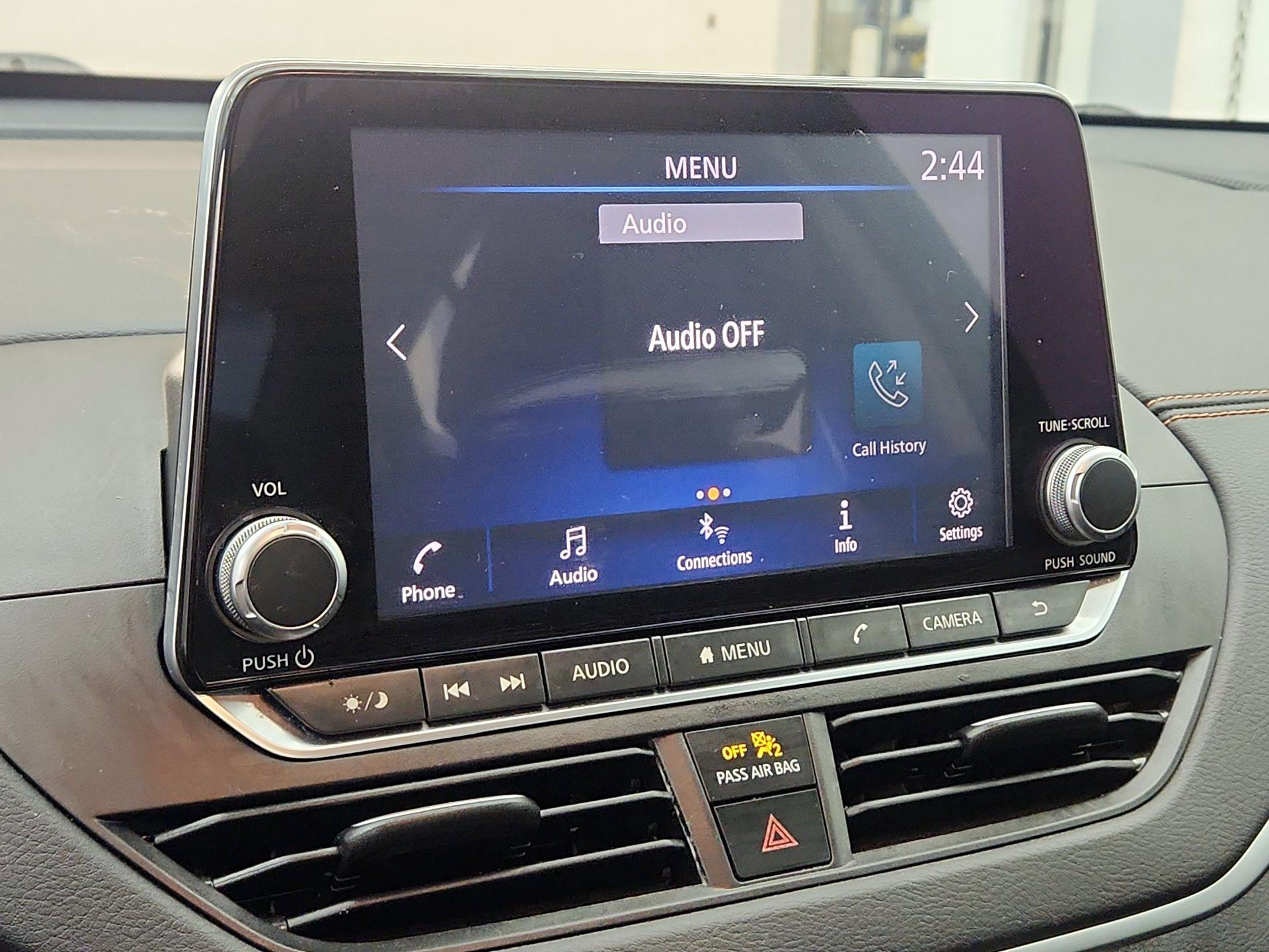 Thumbnail: 2020 Nissan Altima - 15