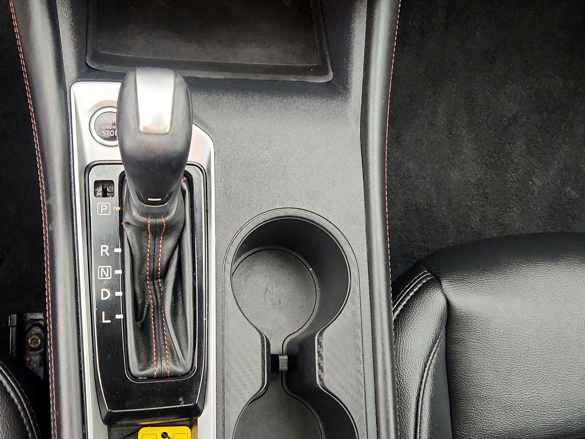 Thumbnail: 2020 Nissan Altima - 17