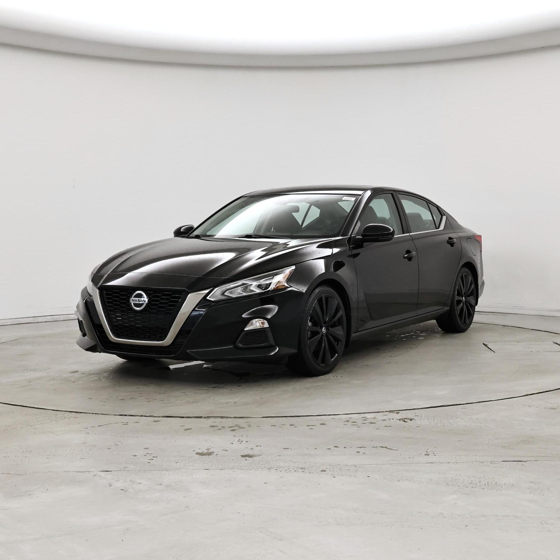 Thumbnail: 2020 Nissan Altima - 4