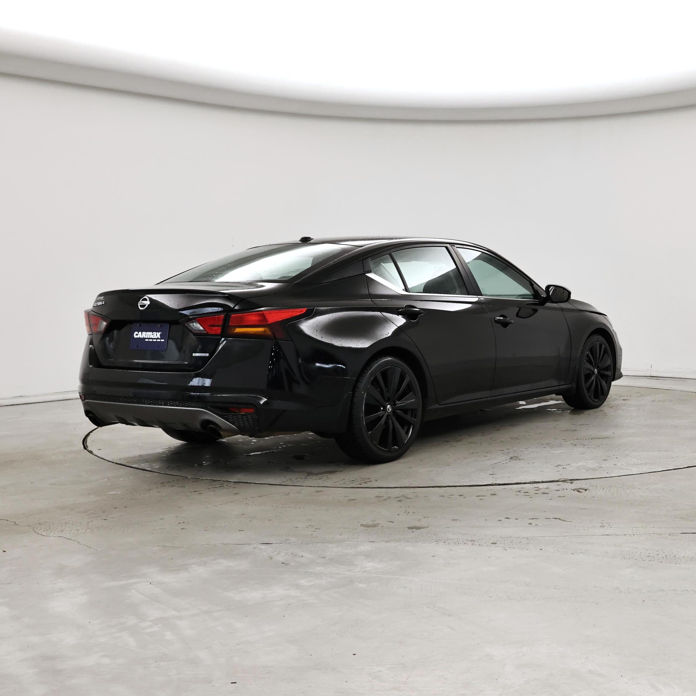 Thumbnail: 2020 Nissan Altima - 8