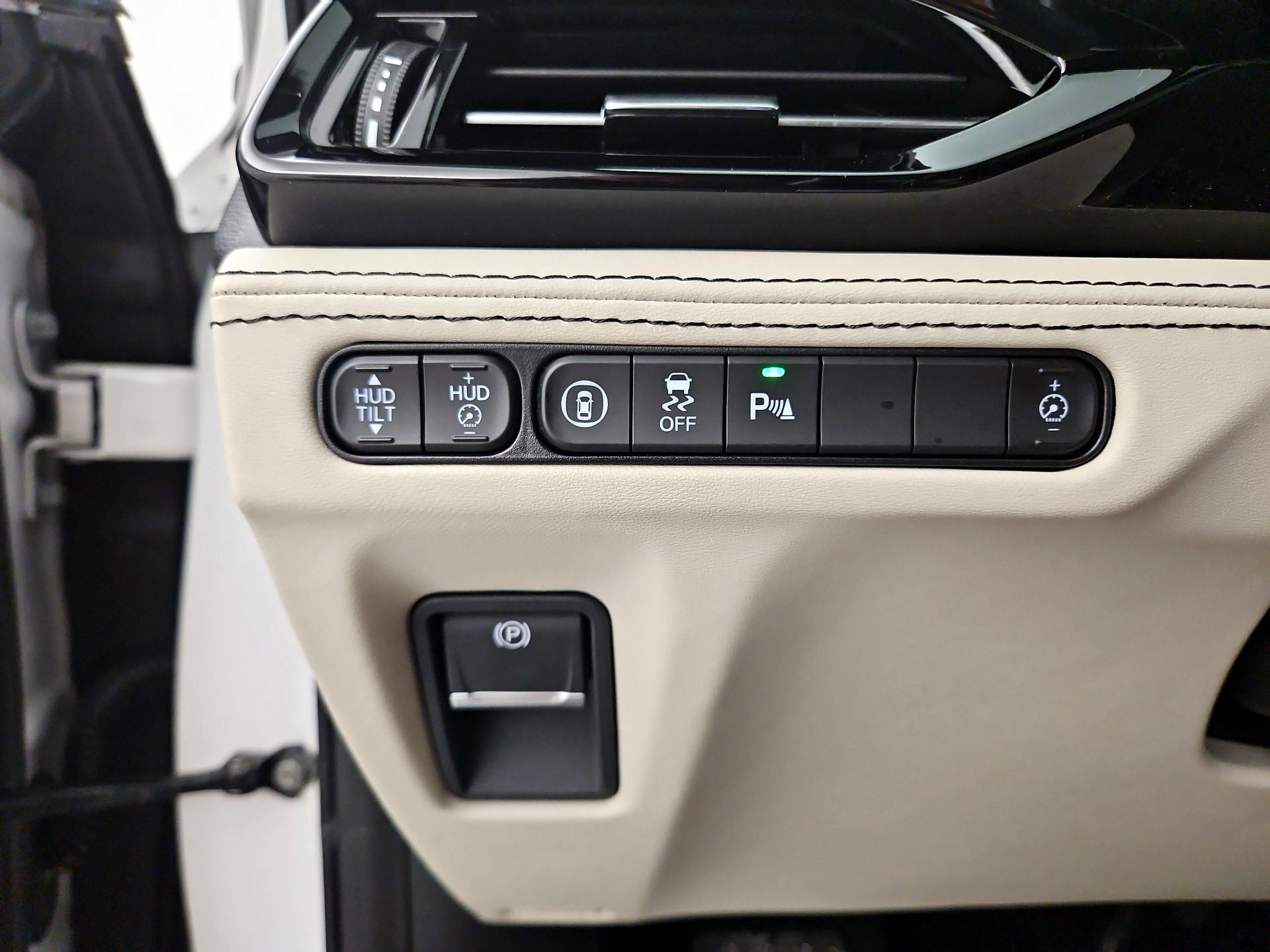 Thumbnail: 2023 Acura MDX - 13