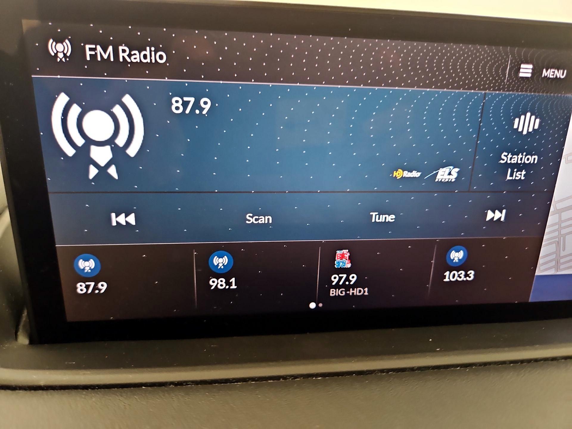 Thumbnail: 2023 Acura MDX - 16