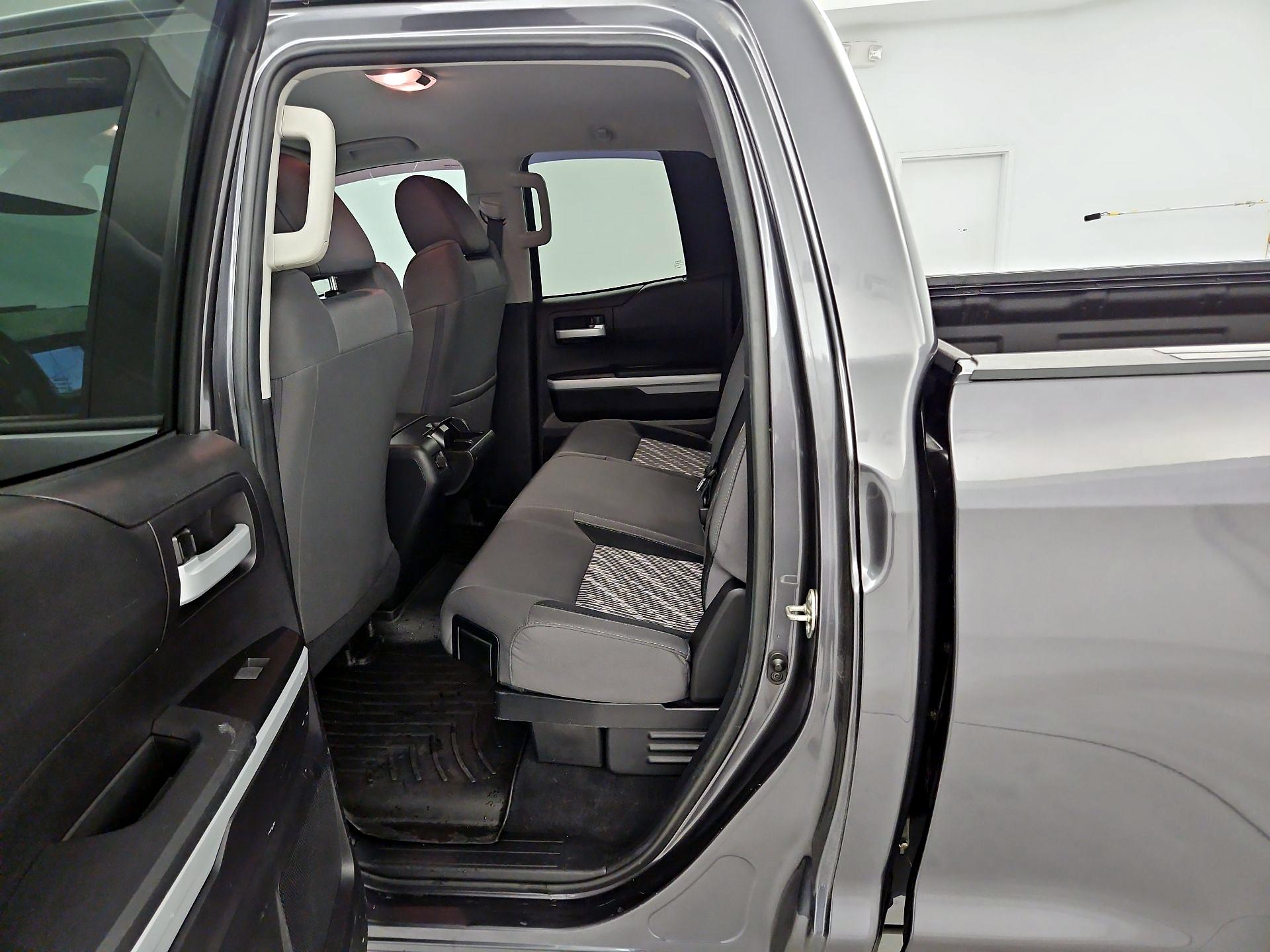 Thumbnail: 2020 Toyota Tundra - 20