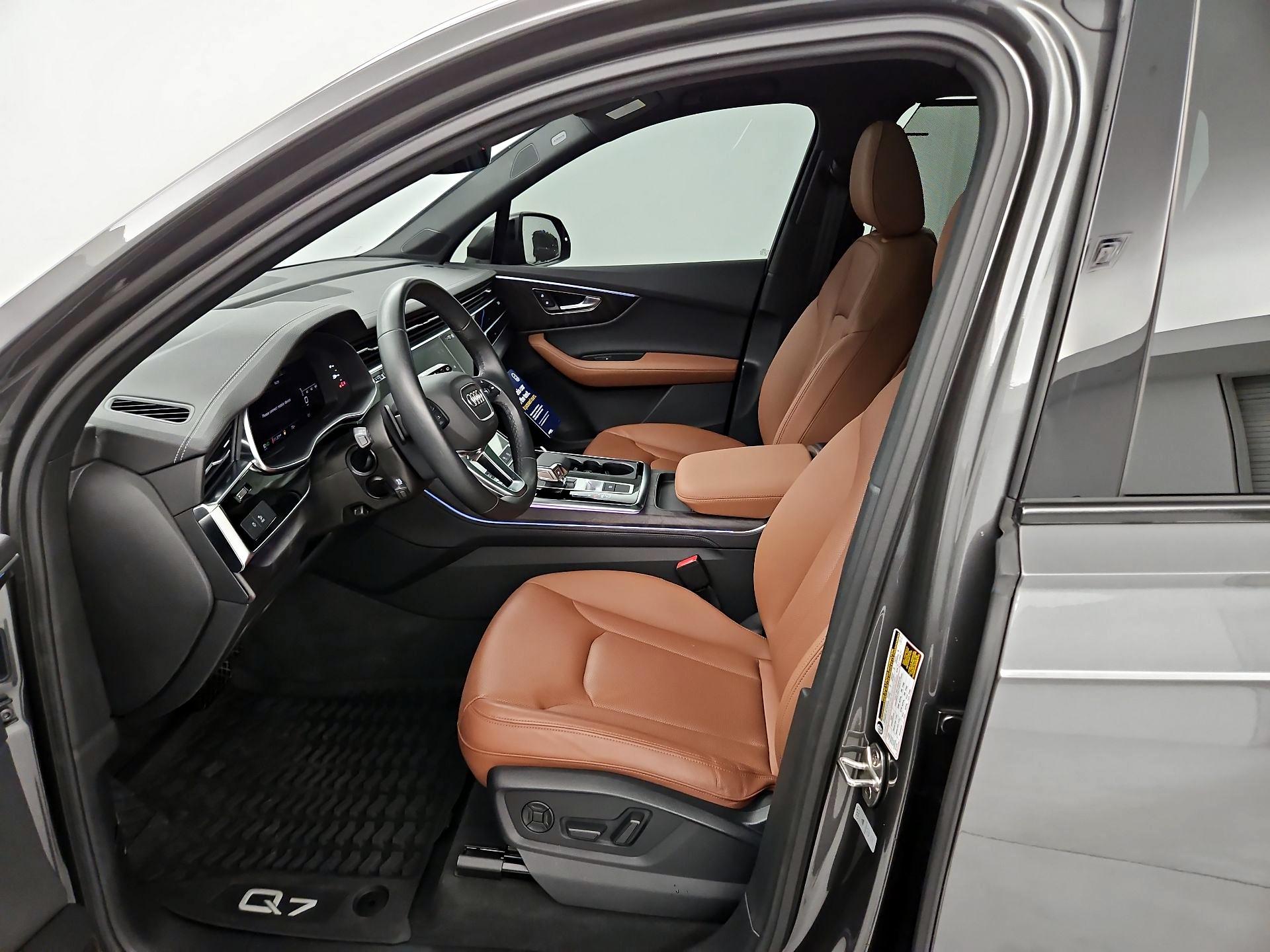 Thumbnail: 2023 Audi Q7 - 11