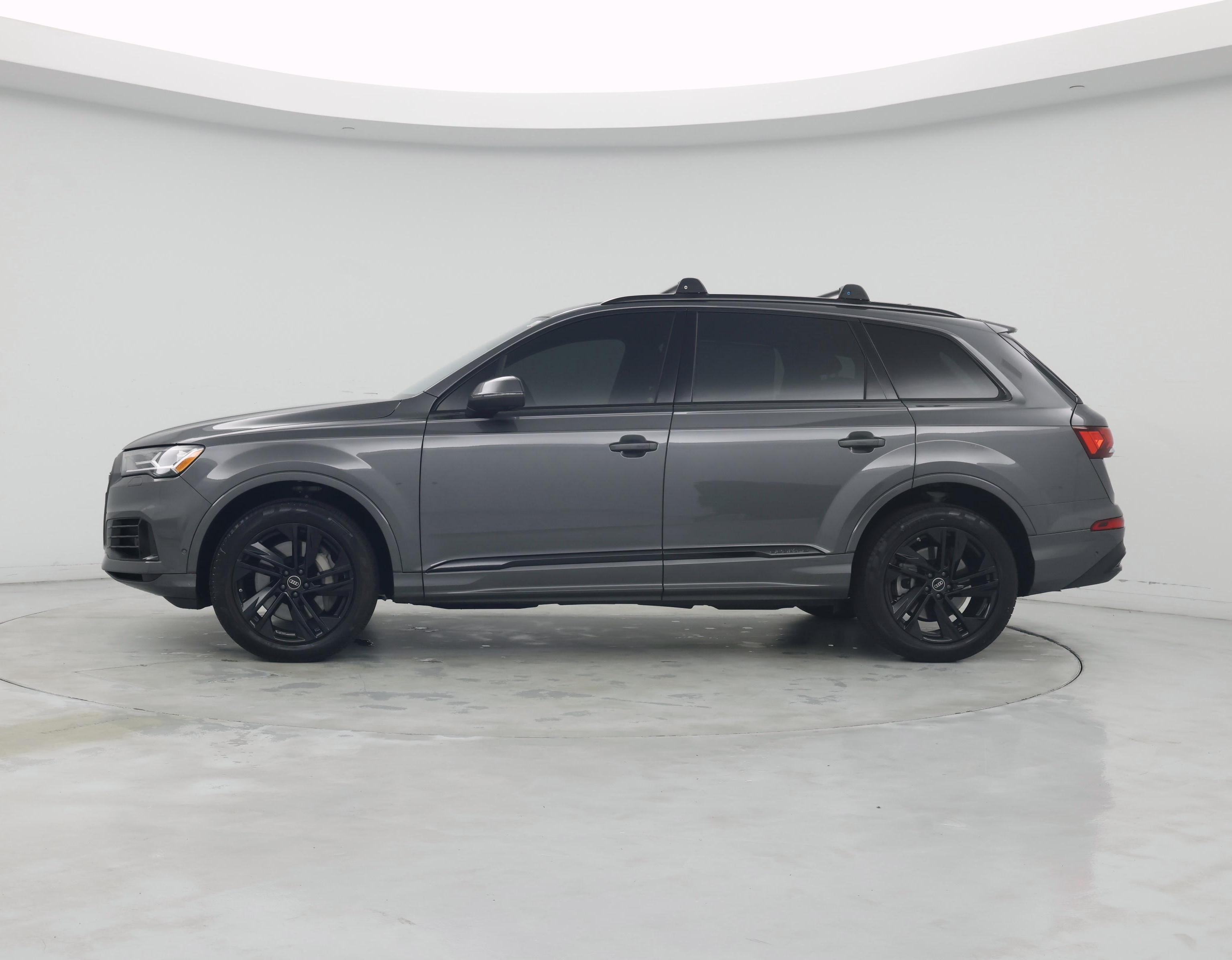Thumbnail: 2023 Audi Q7 - 3