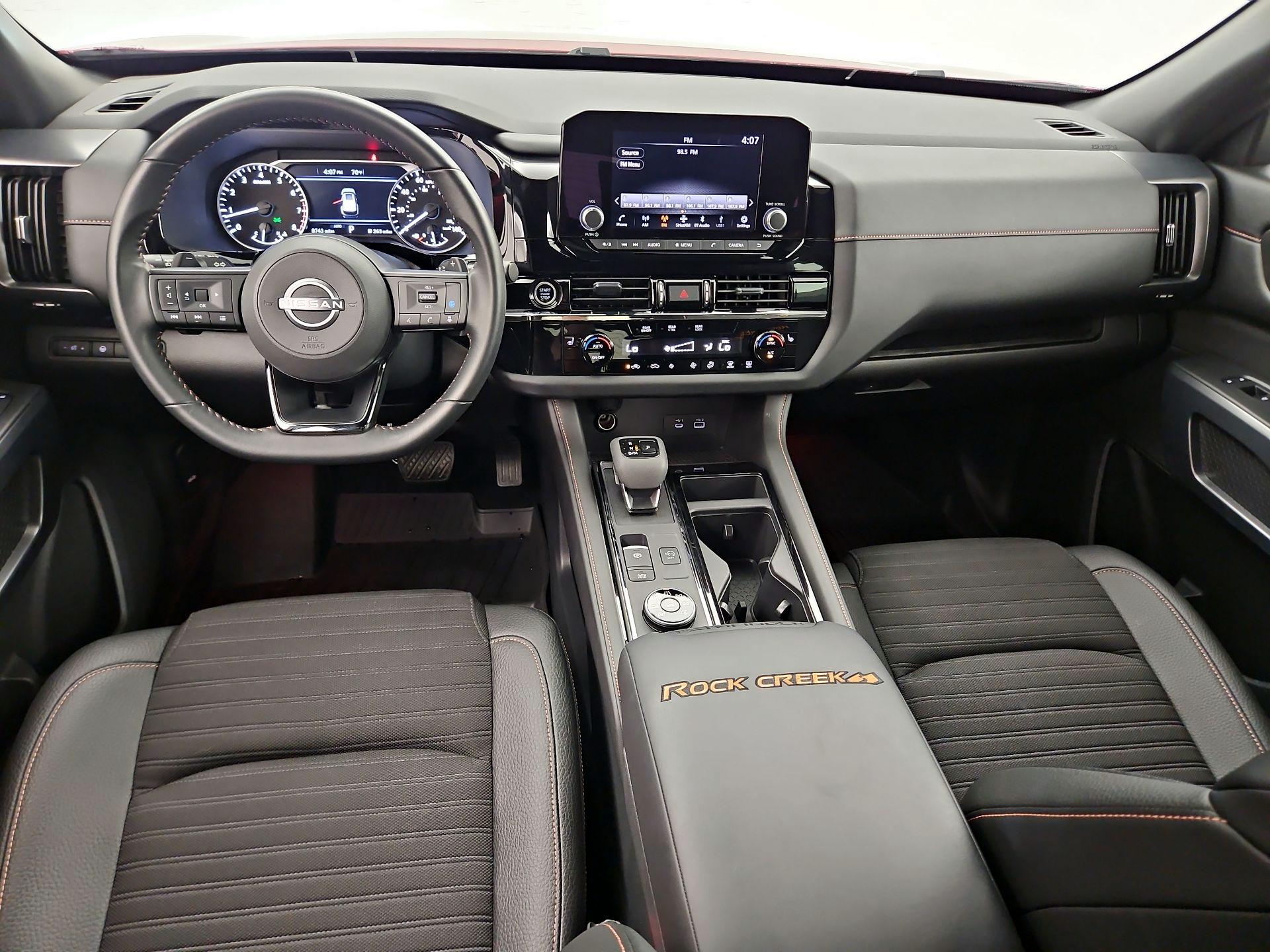Thumbnail: 2024 Nissan Pathfinder - 9