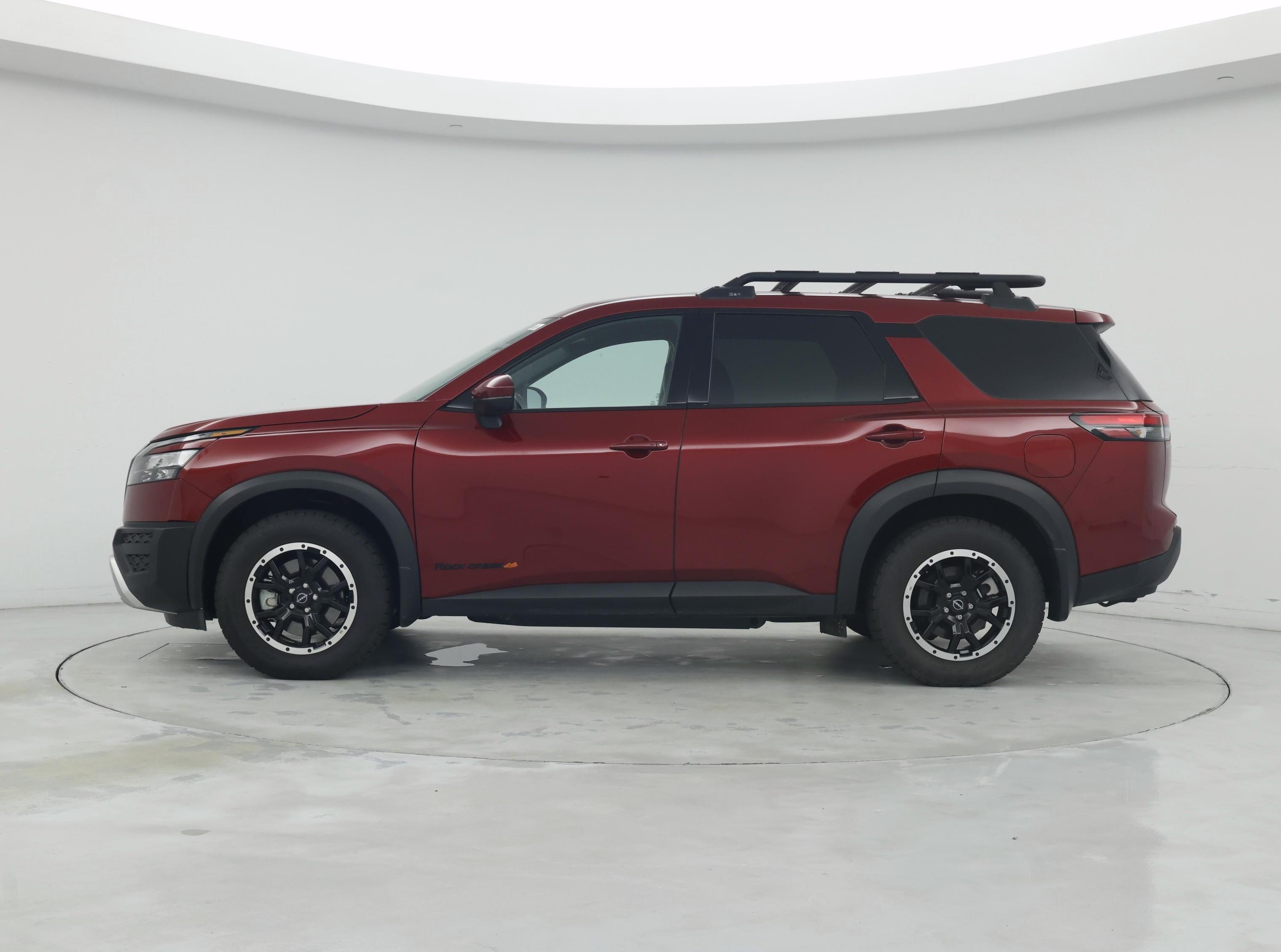 Thumbnail: 2024 Nissan Pathfinder - 3