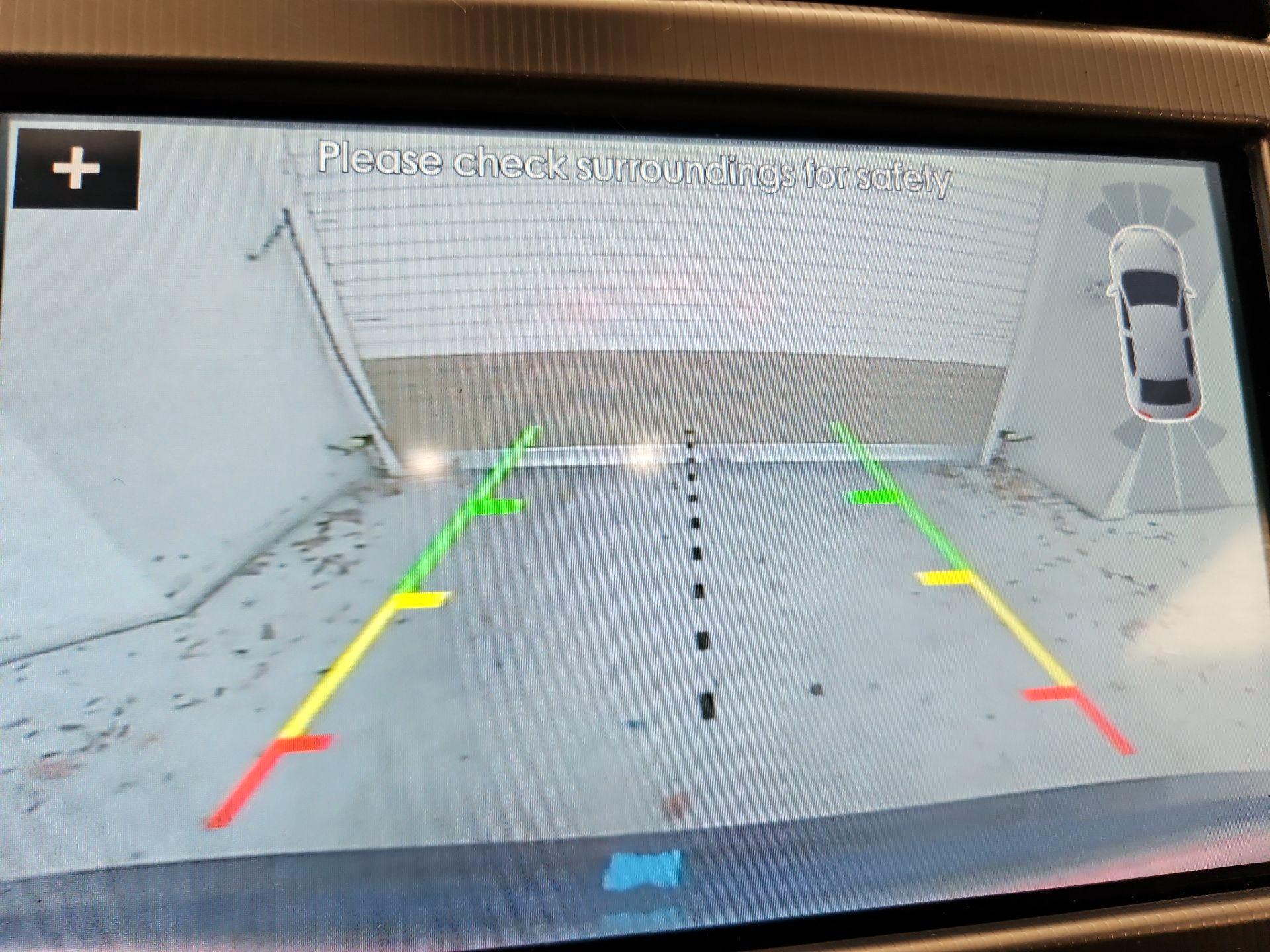 Thumbnail: 2017 Lincoln MKZ - 15