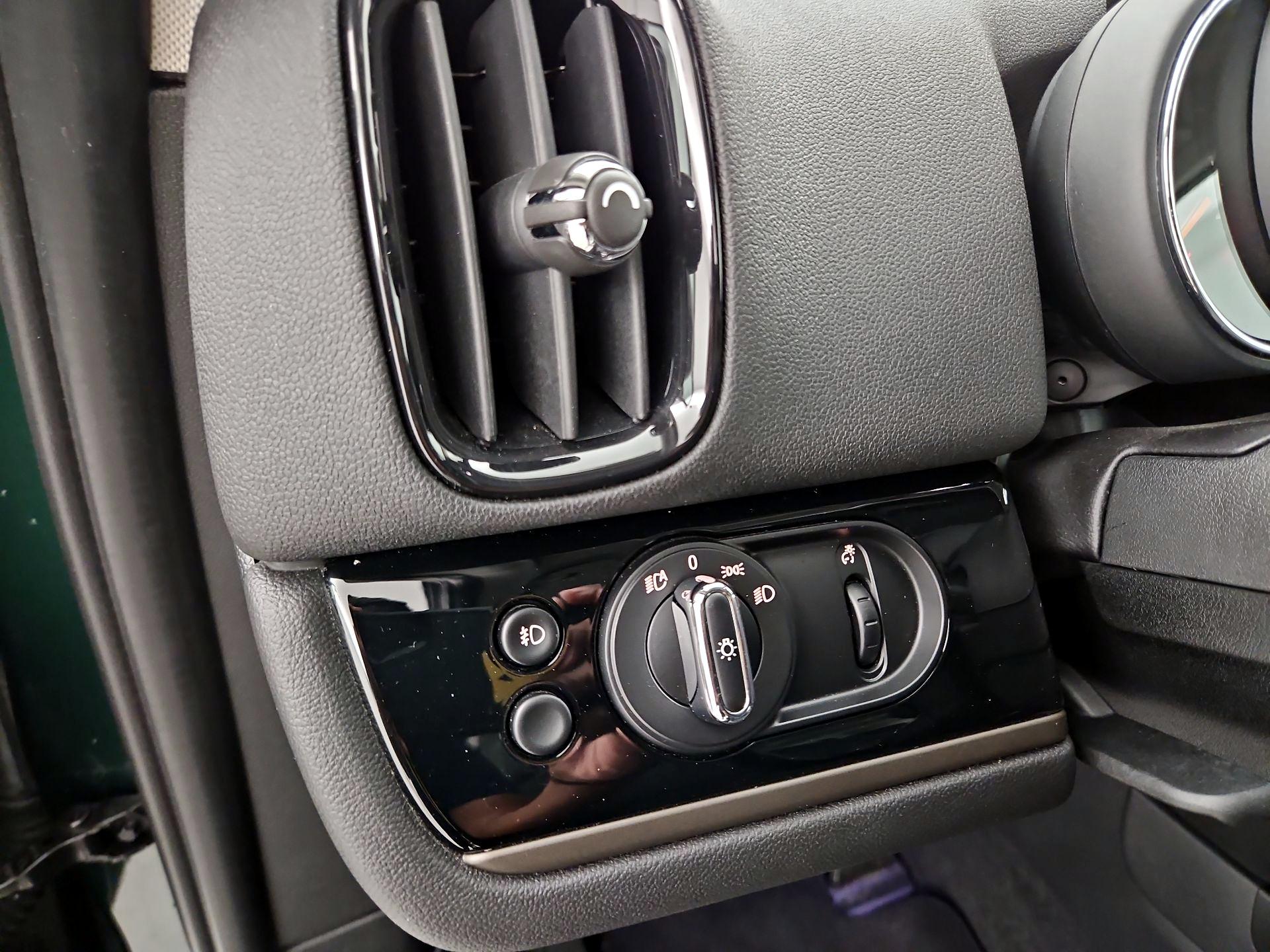 Thumbnail: 2019 MINI Cooper Countryman - 13