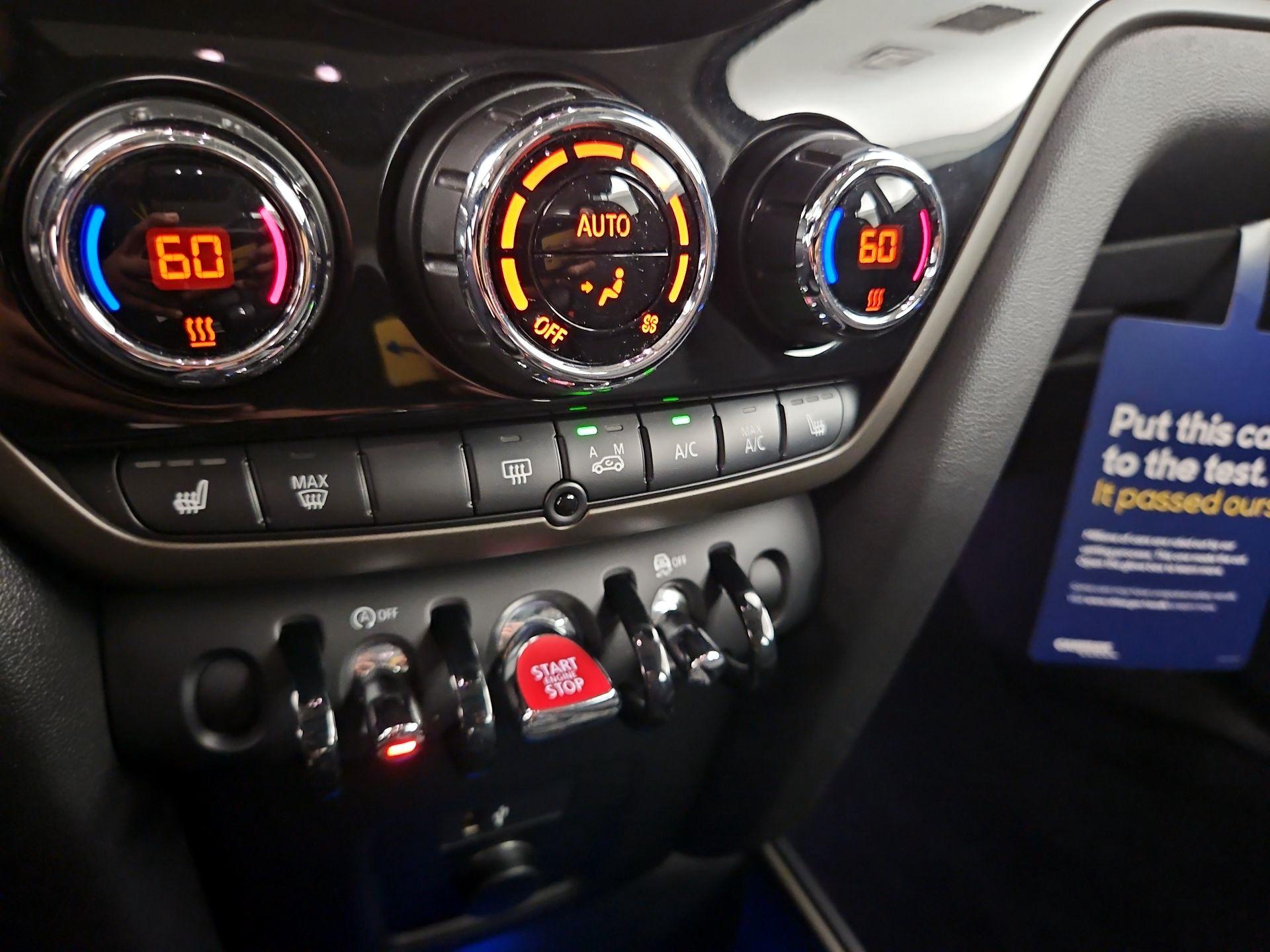 Thumbnail: 2019 MINI Cooper Countryman - 16