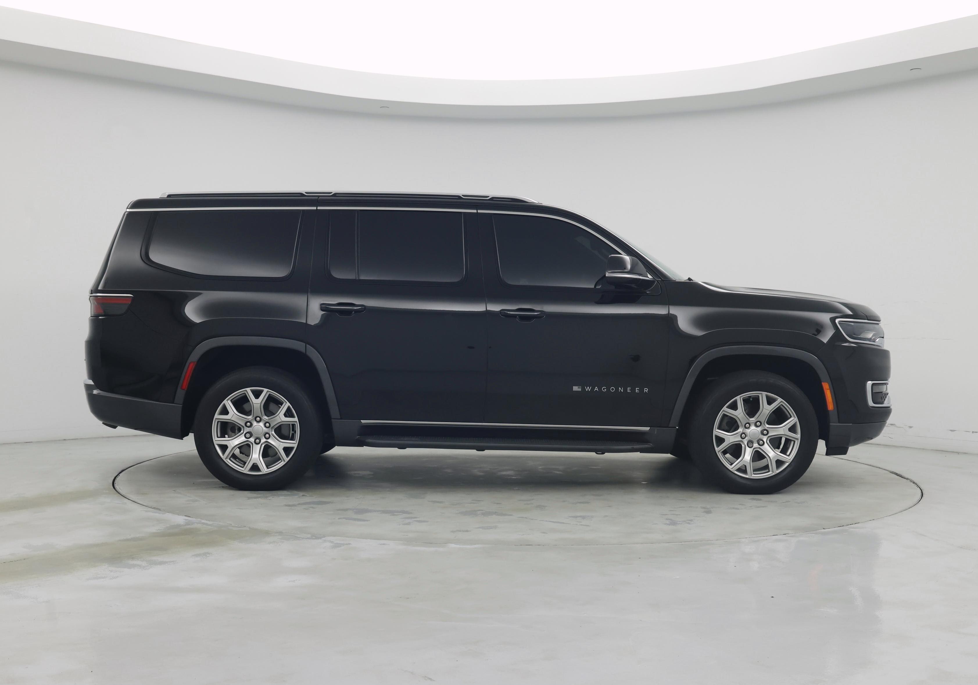 Thumbnail: 2022 Jeep Wagoneer - 7
