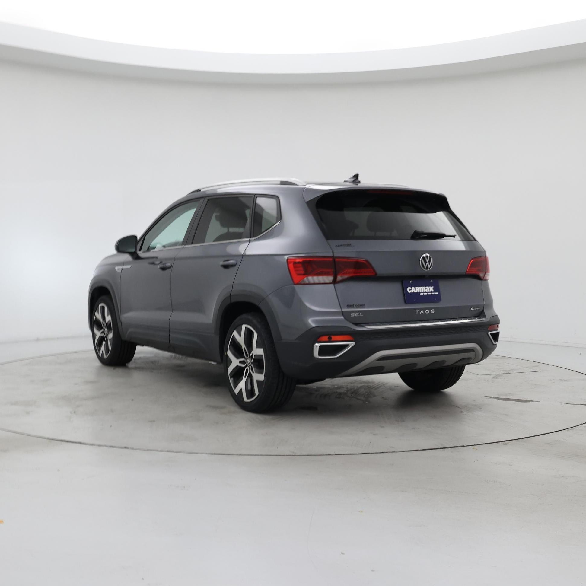 Thumbnail: 2022 Volkswagen Taos - 2