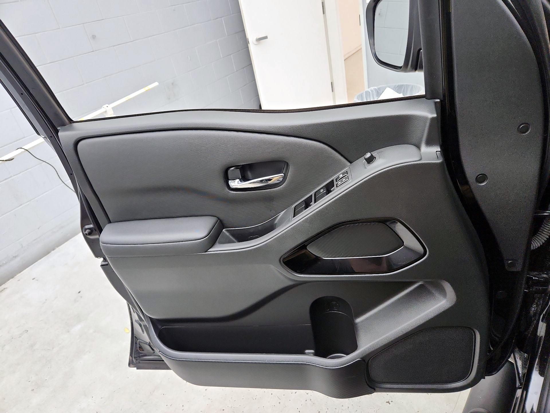 Thumbnail: 2023 Nissan Frontier - 12