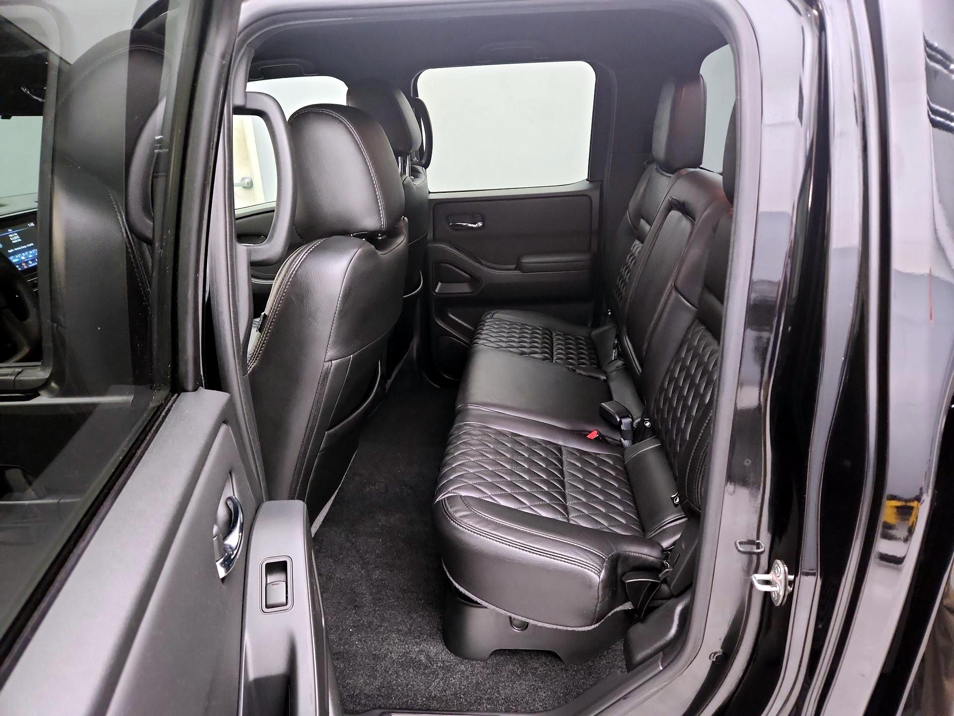 Thumbnail: 2023 Nissan Frontier - 19