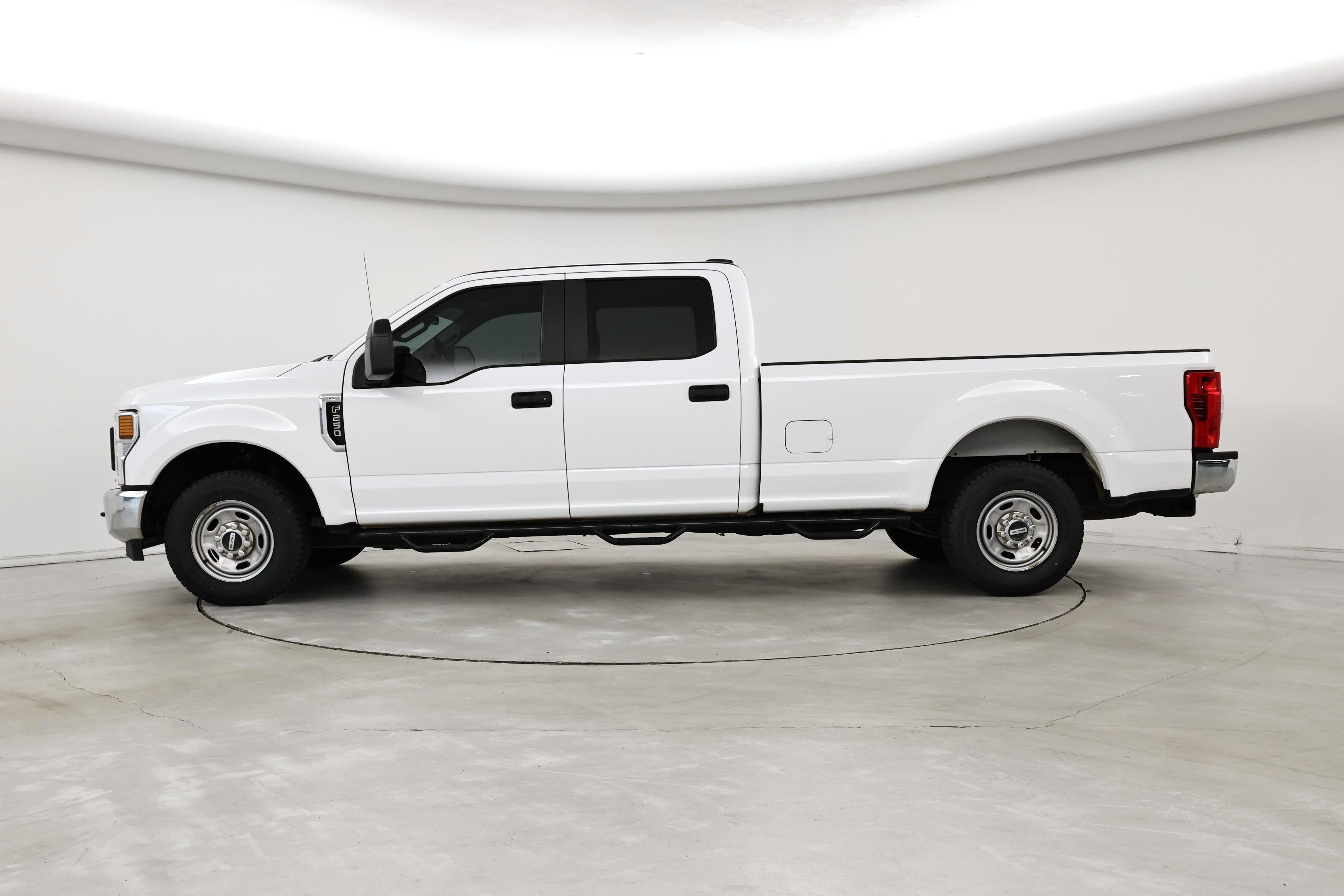 Thumbnail: 2021 Ford F-250 - 3
