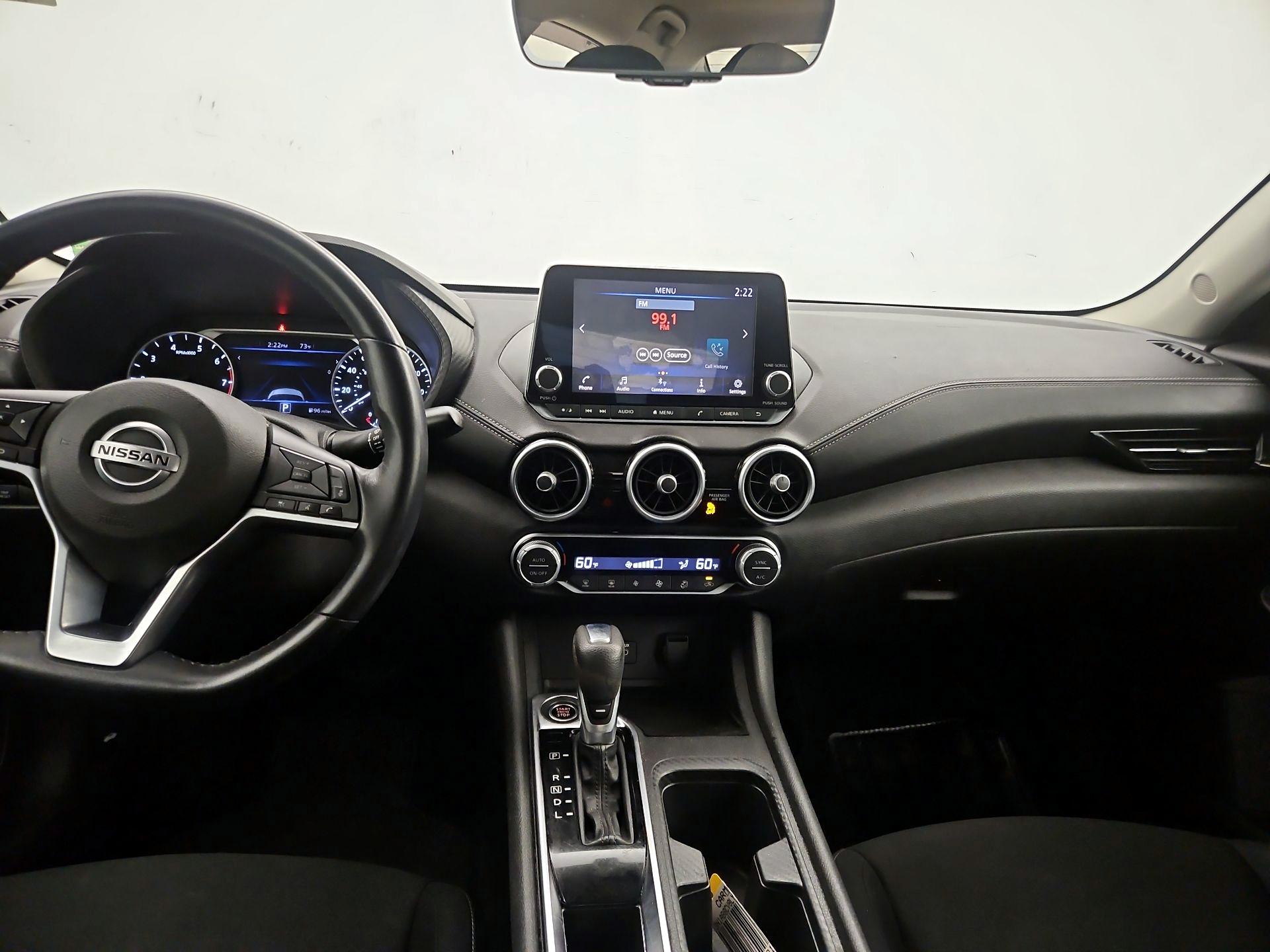 Thumbnail: 2020 Nissan Sentra - 9