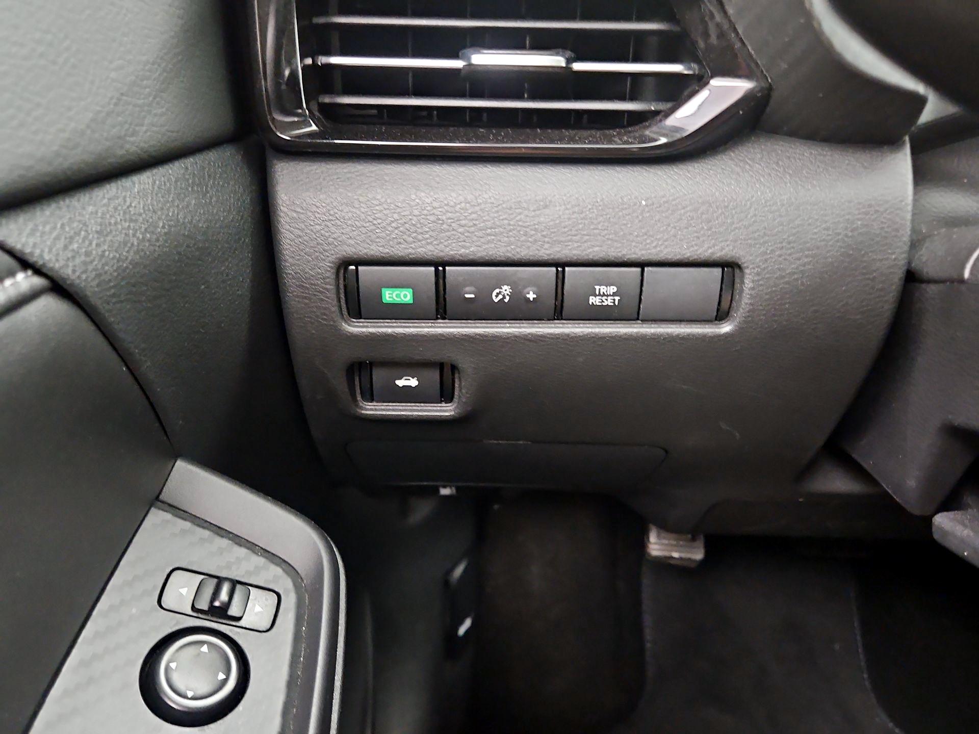 Thumbnail: 2020 Nissan Sentra - 13