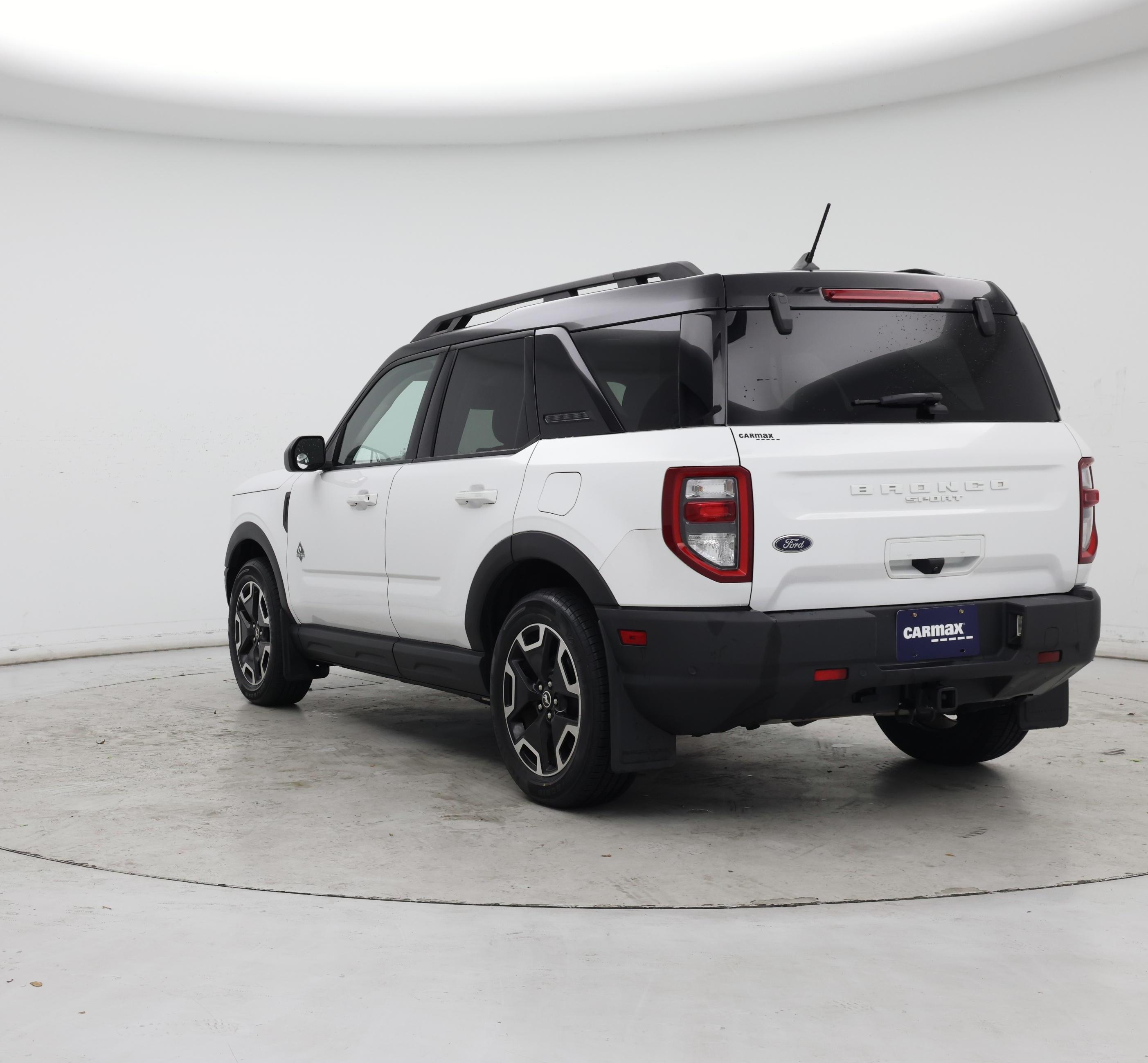 Thumbnail: 2022 Ford Bronco Sport - 2