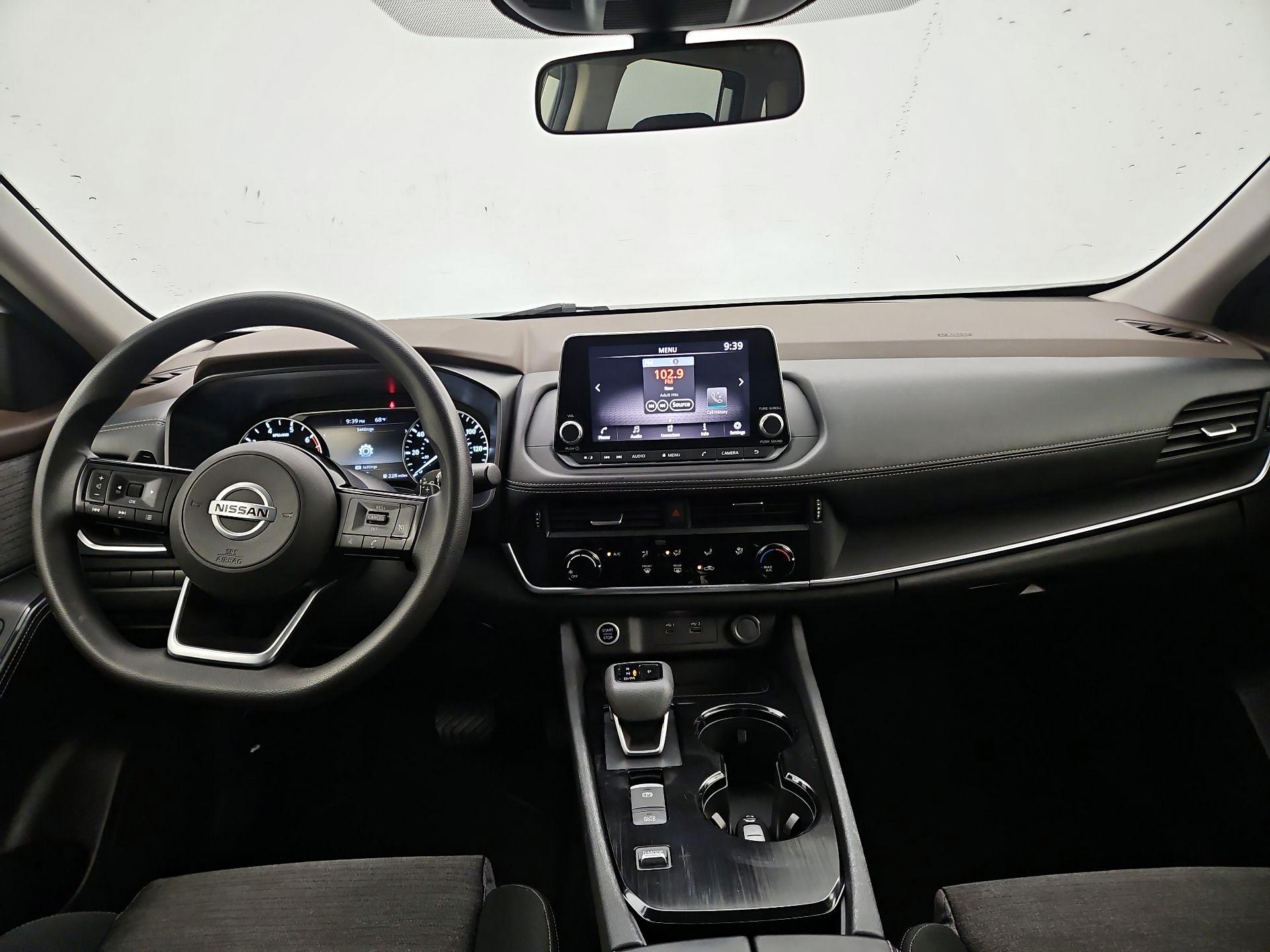 Thumbnail: 2021 Nissan Rogue - 9