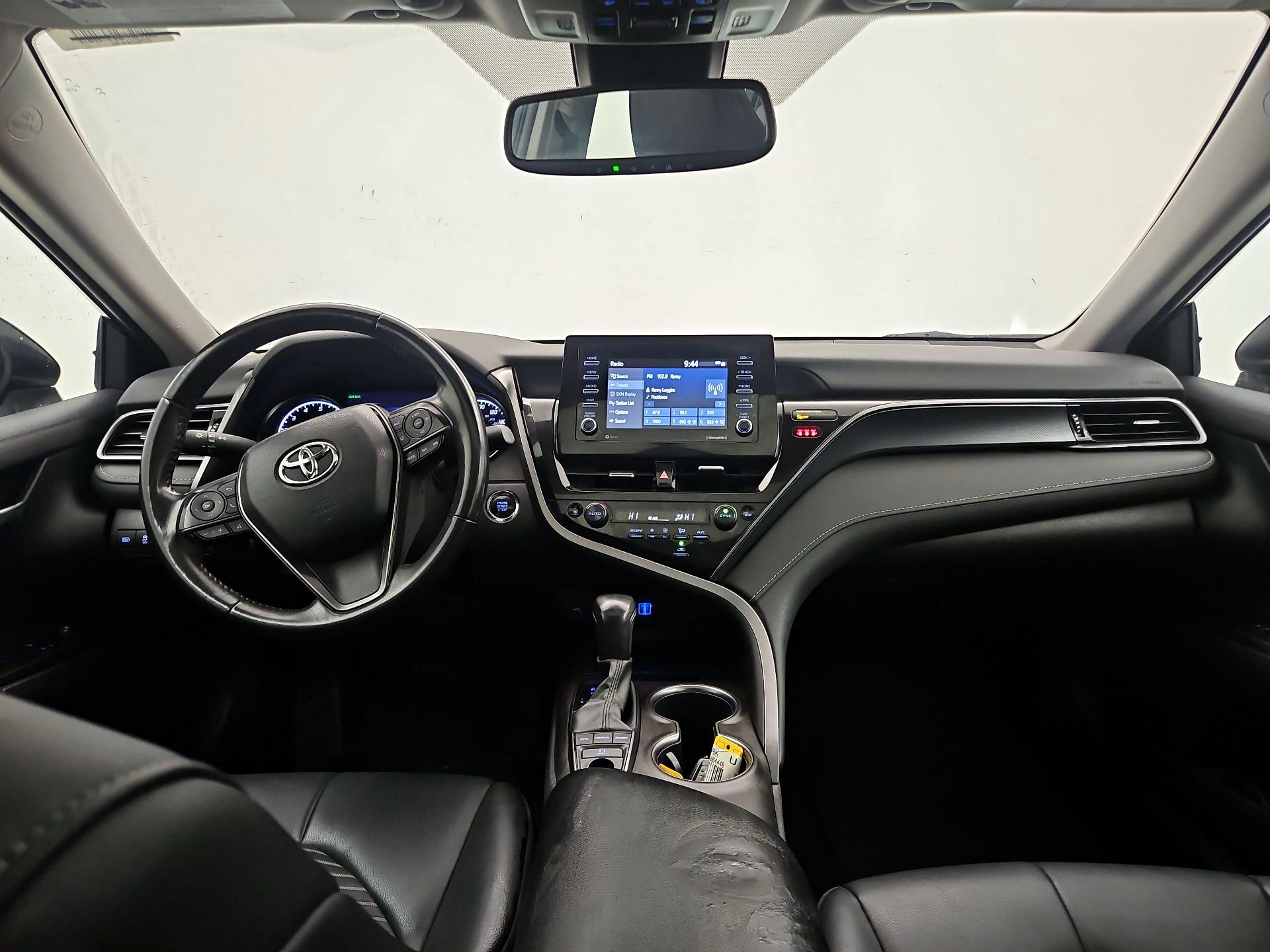 Thumbnail: 2022 Toyota Camry - 8