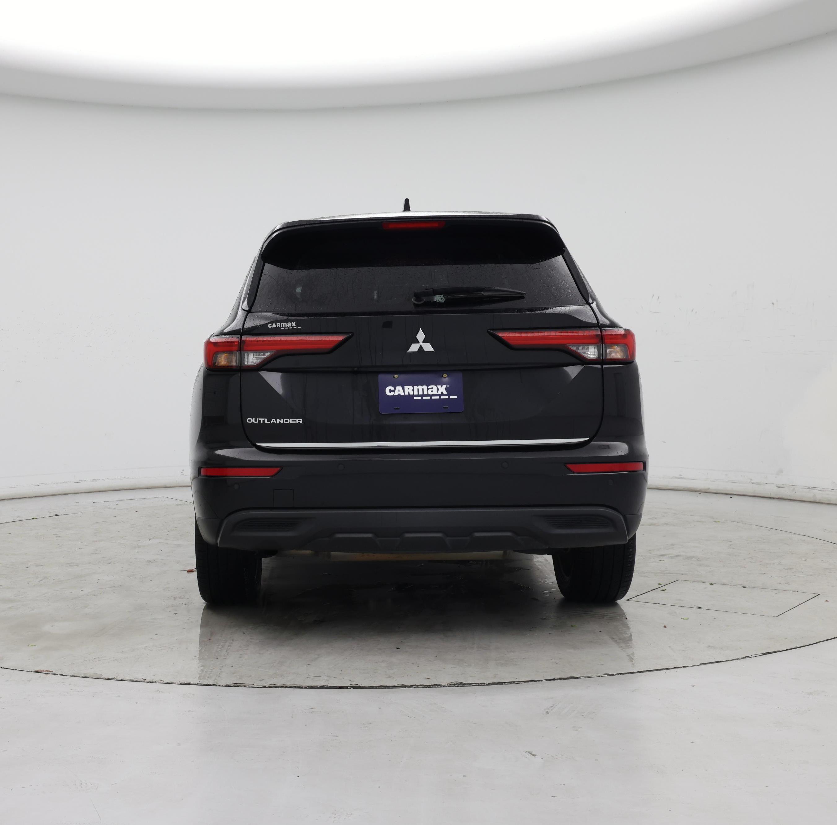 Thumbnail: 2022 Mitsubishi Outlander - 6