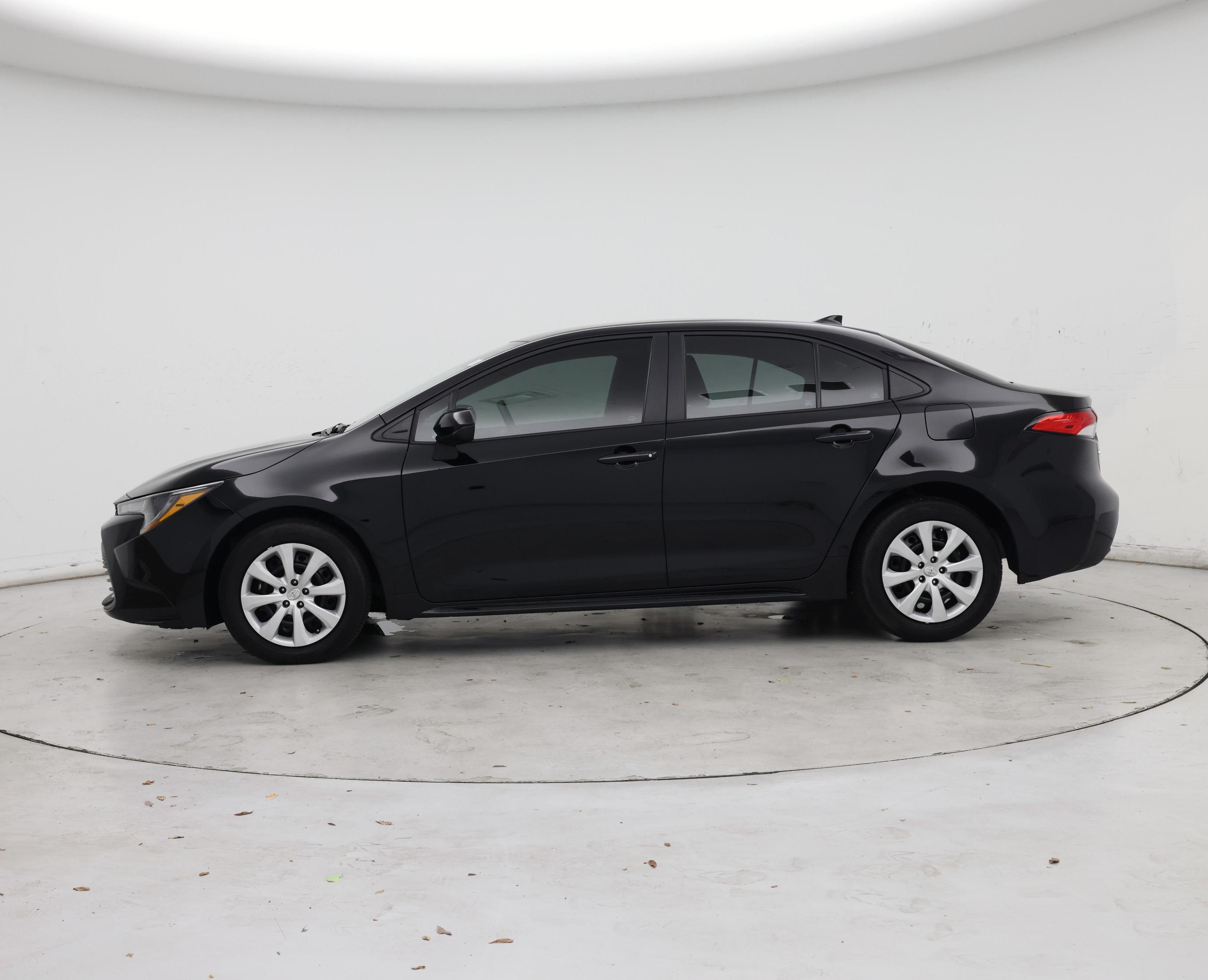 Thumbnail: 2024 Toyota Corolla - 3