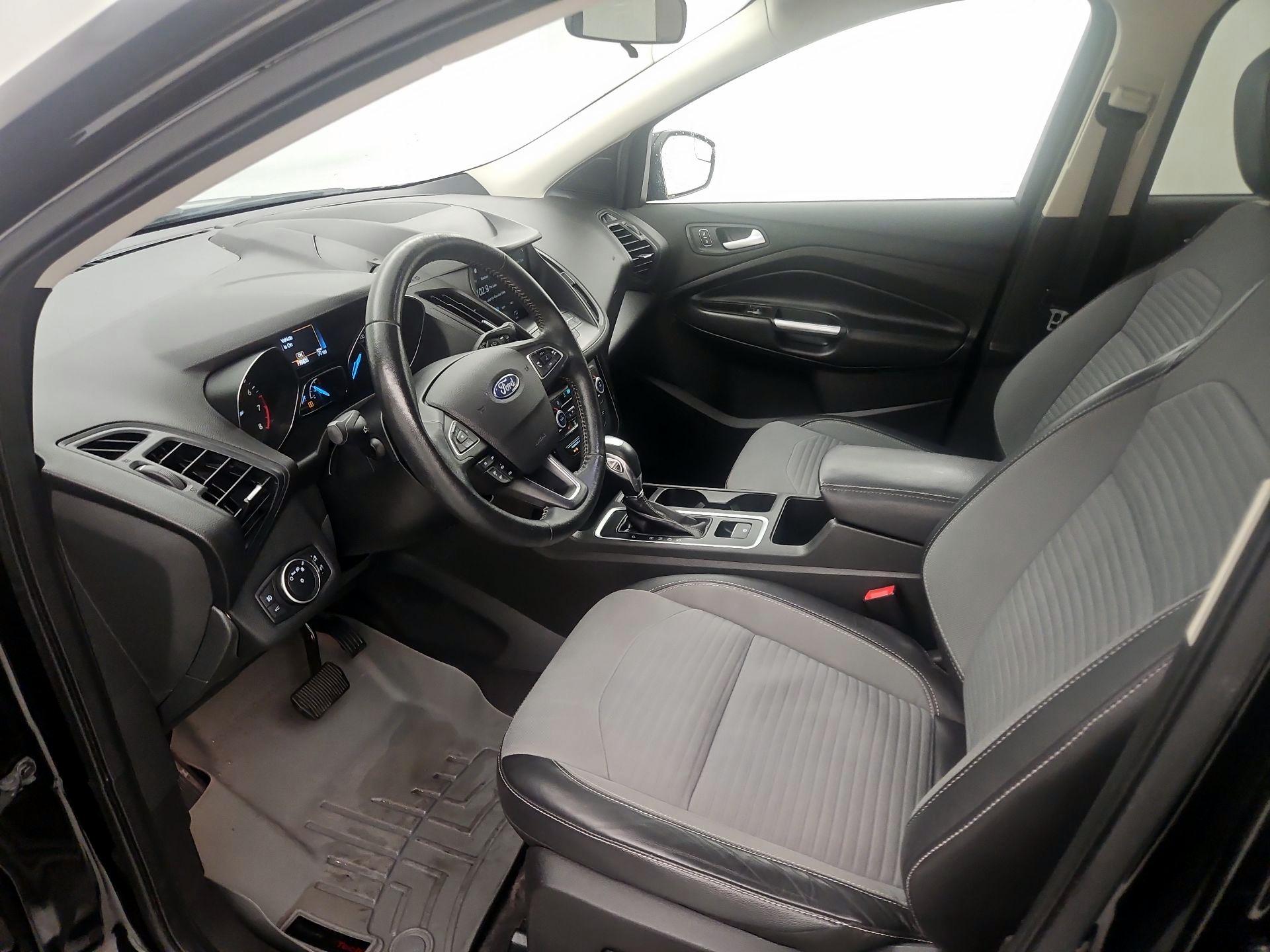 Thumbnail: 2019 Ford Escape - 11