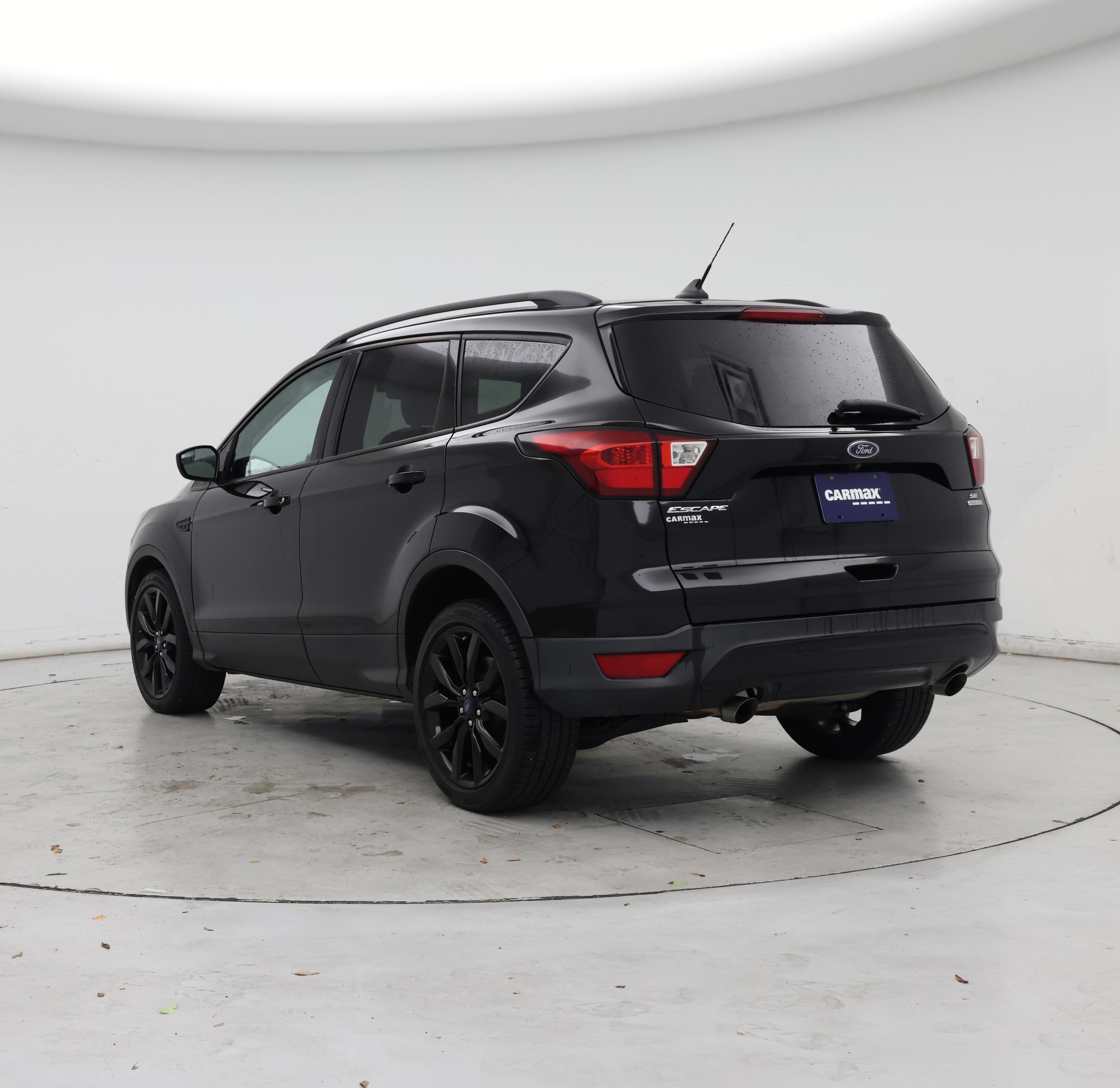 Thumbnail: 2019 Ford Escape - 2
