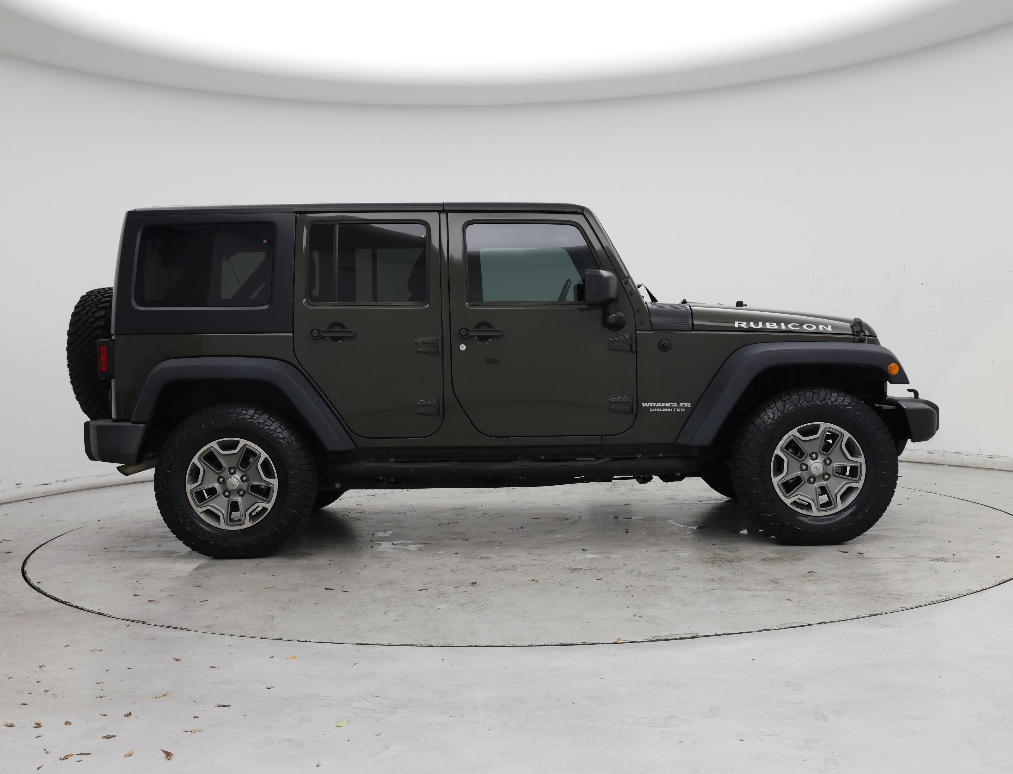 Thumbnail: 2016 Jeep Wrangler - 7