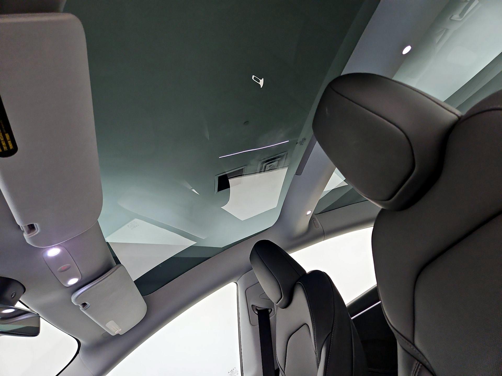 Thumbnail: 2025 Tesla Model 3 - 19