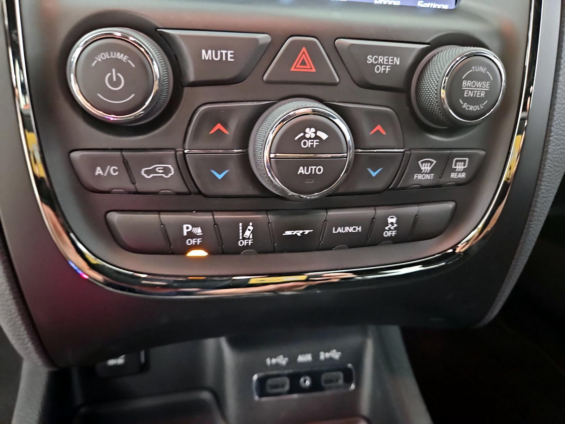 Thumbnail: 2020 Dodge Durango - 17