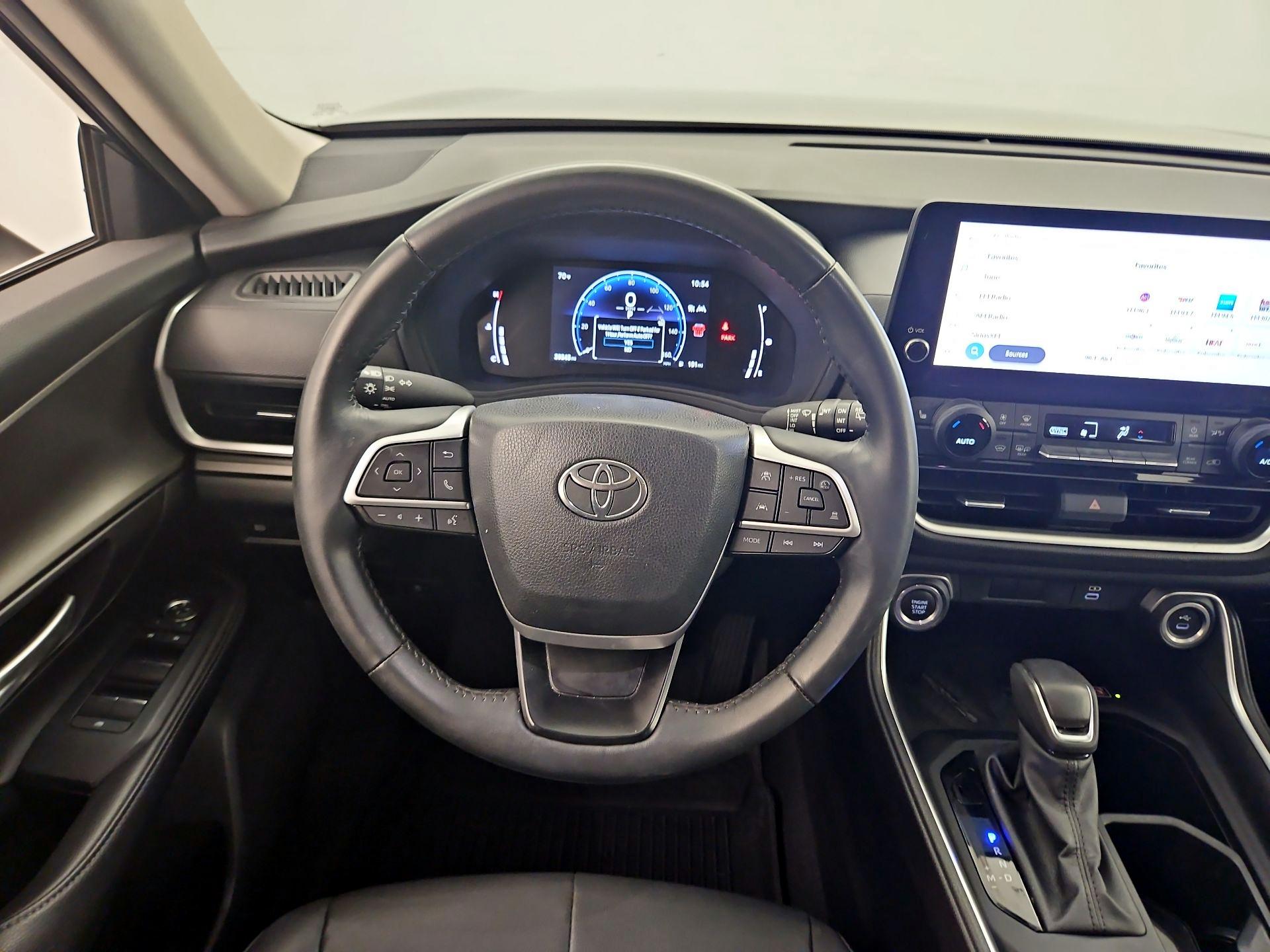 Thumbnail: 2024 Toyota Grand Highlander - 10