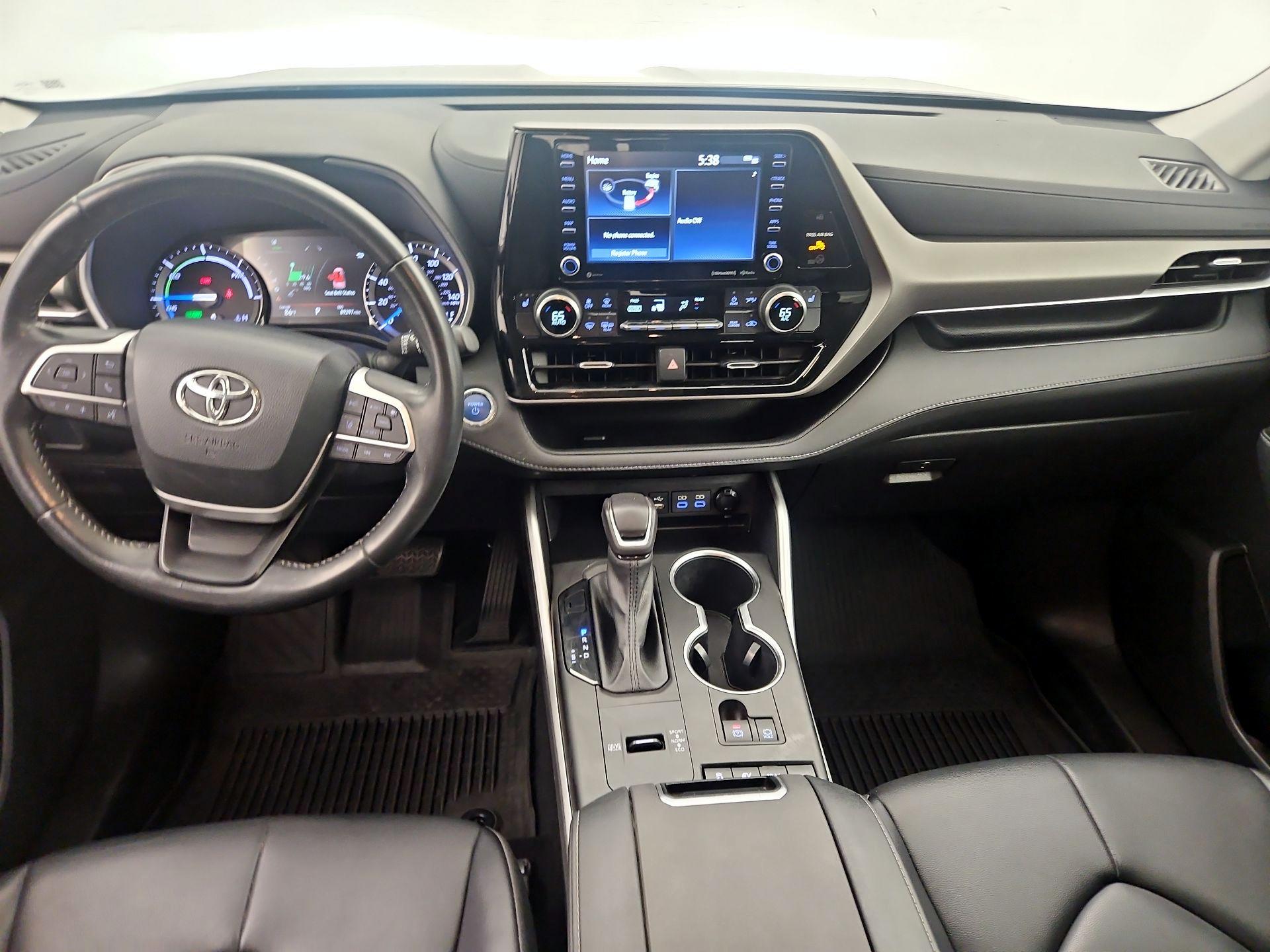 Thumbnail: 2022 Toyota Highlander - 9