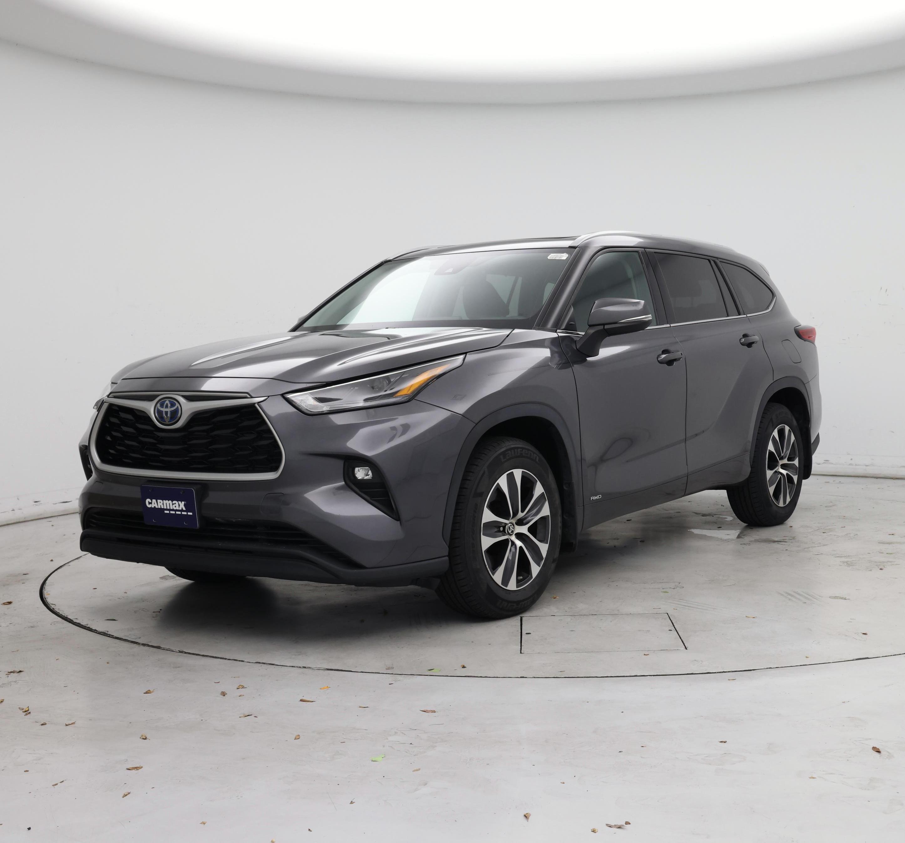 Thumbnail: 2022 Toyota Highlander - 4