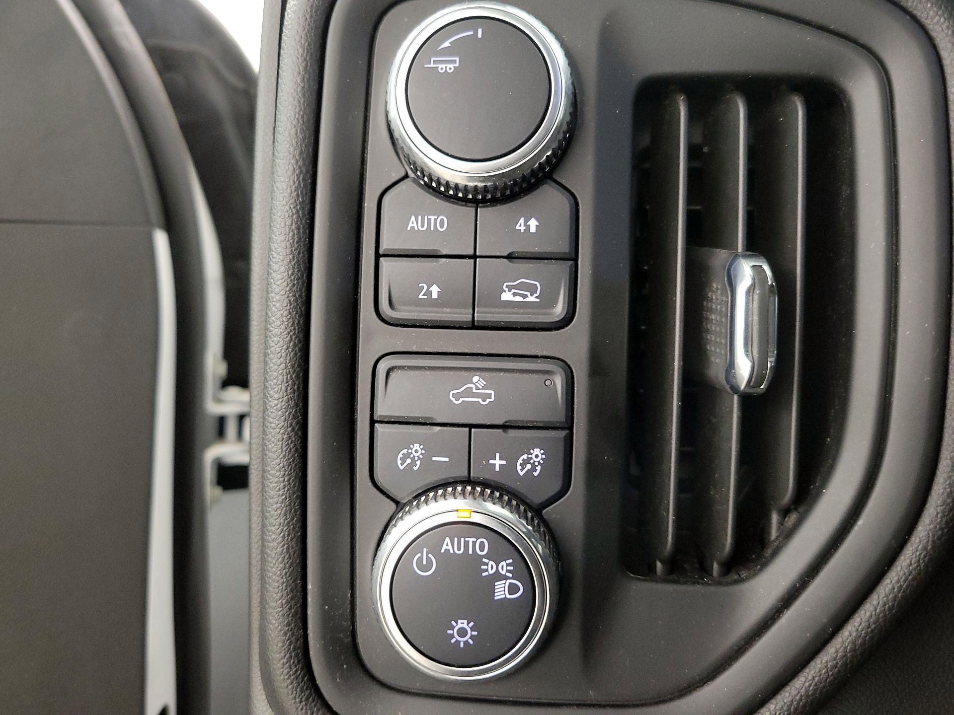 Thumbnail: 2023 GMC Sierra 1500 - 11
