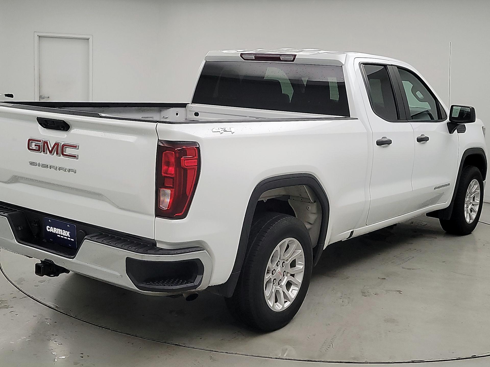Thumbnail: 2023 GMC Sierra 1500 - 5