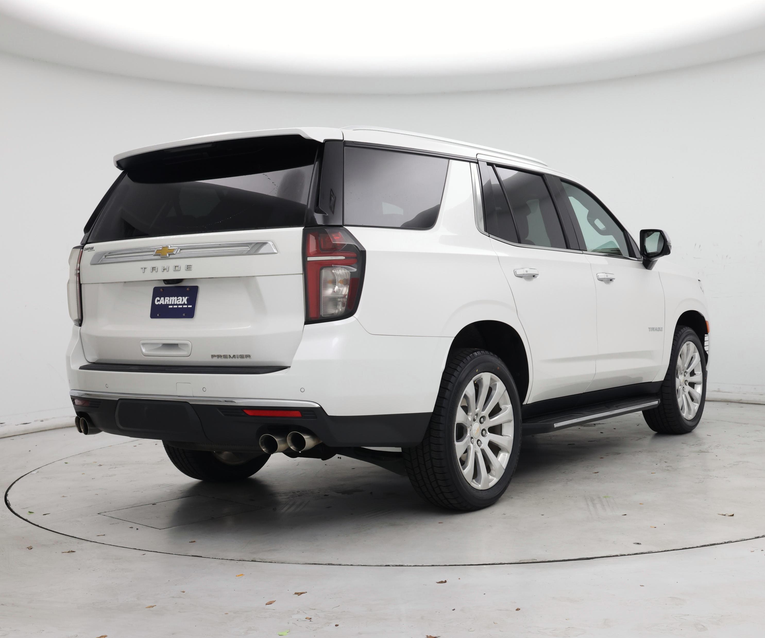 Thumbnail: 2023 Chevrolet Tahoe - 8