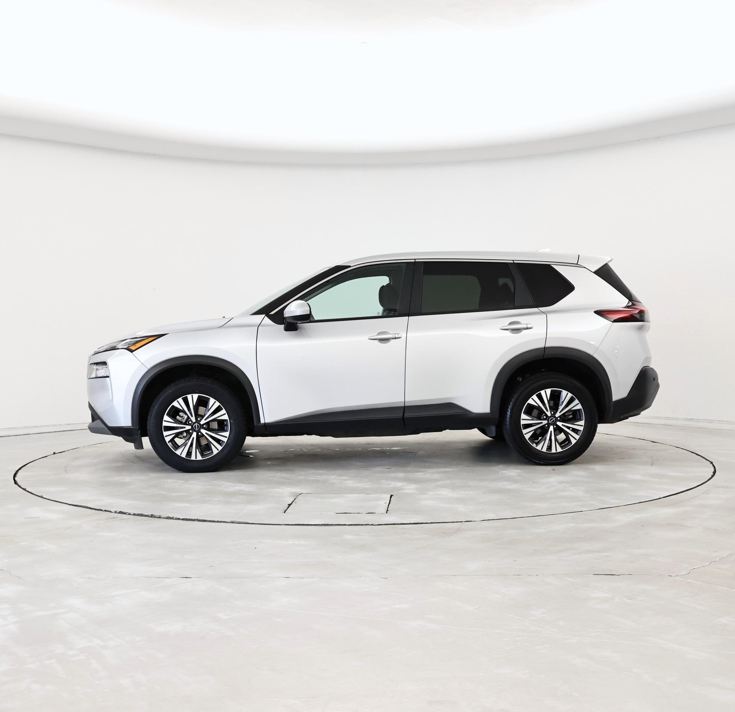 Thumbnail: 2023 Nissan Rogue - 3