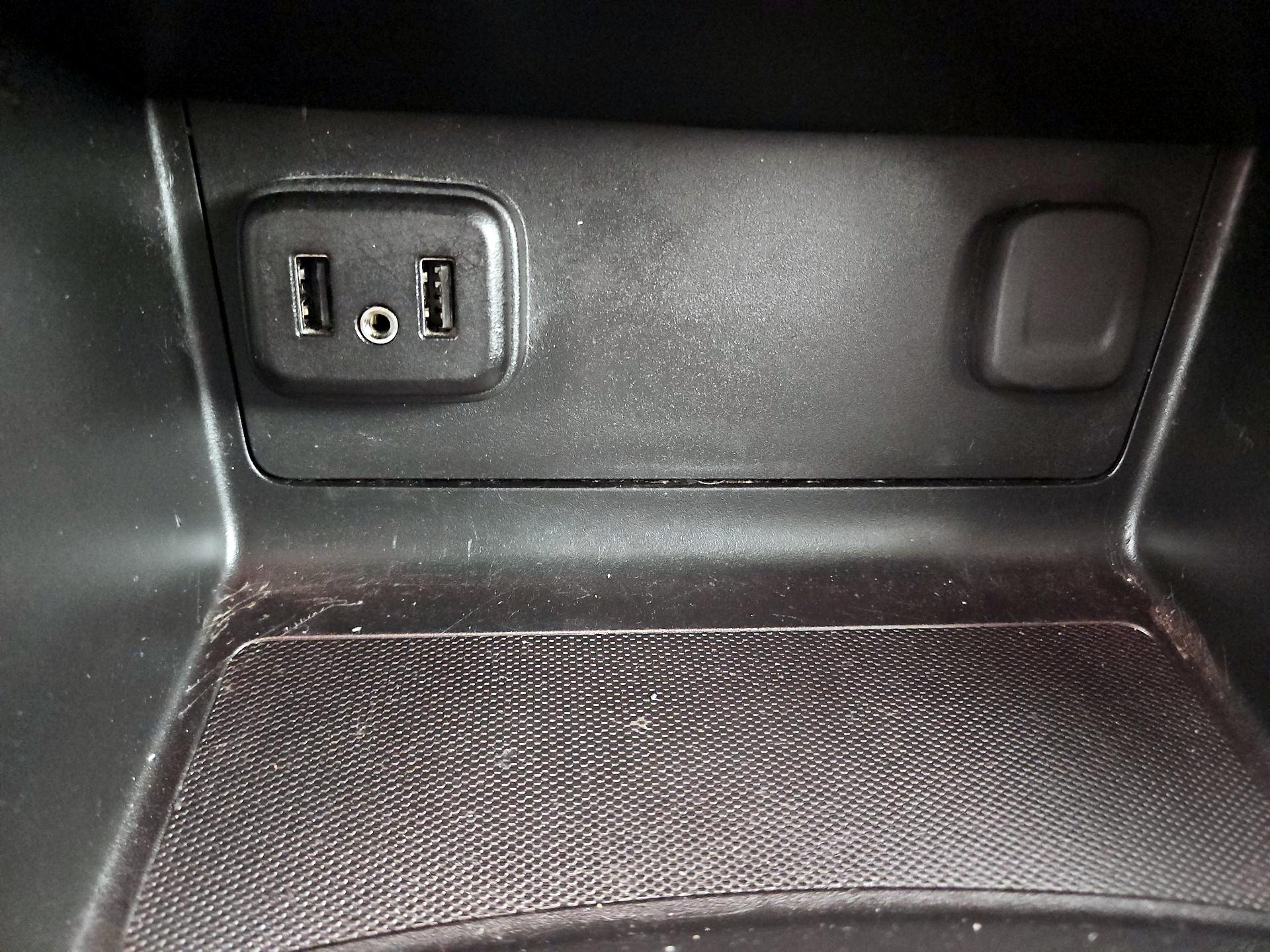 Thumbnail: 2020 Chevrolet Colorado - 18