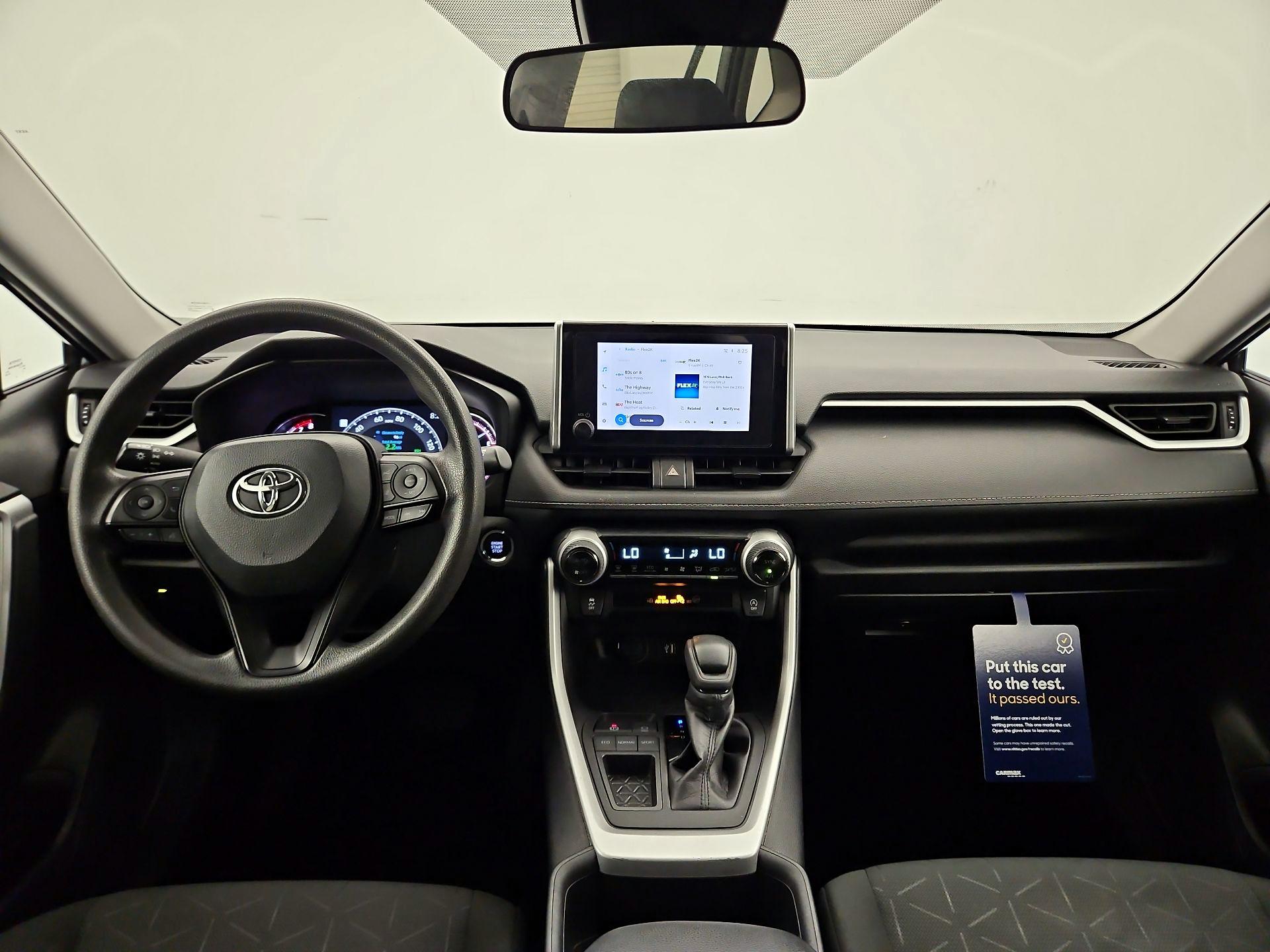 Thumbnail: 2024 Toyota RAV4 - 9